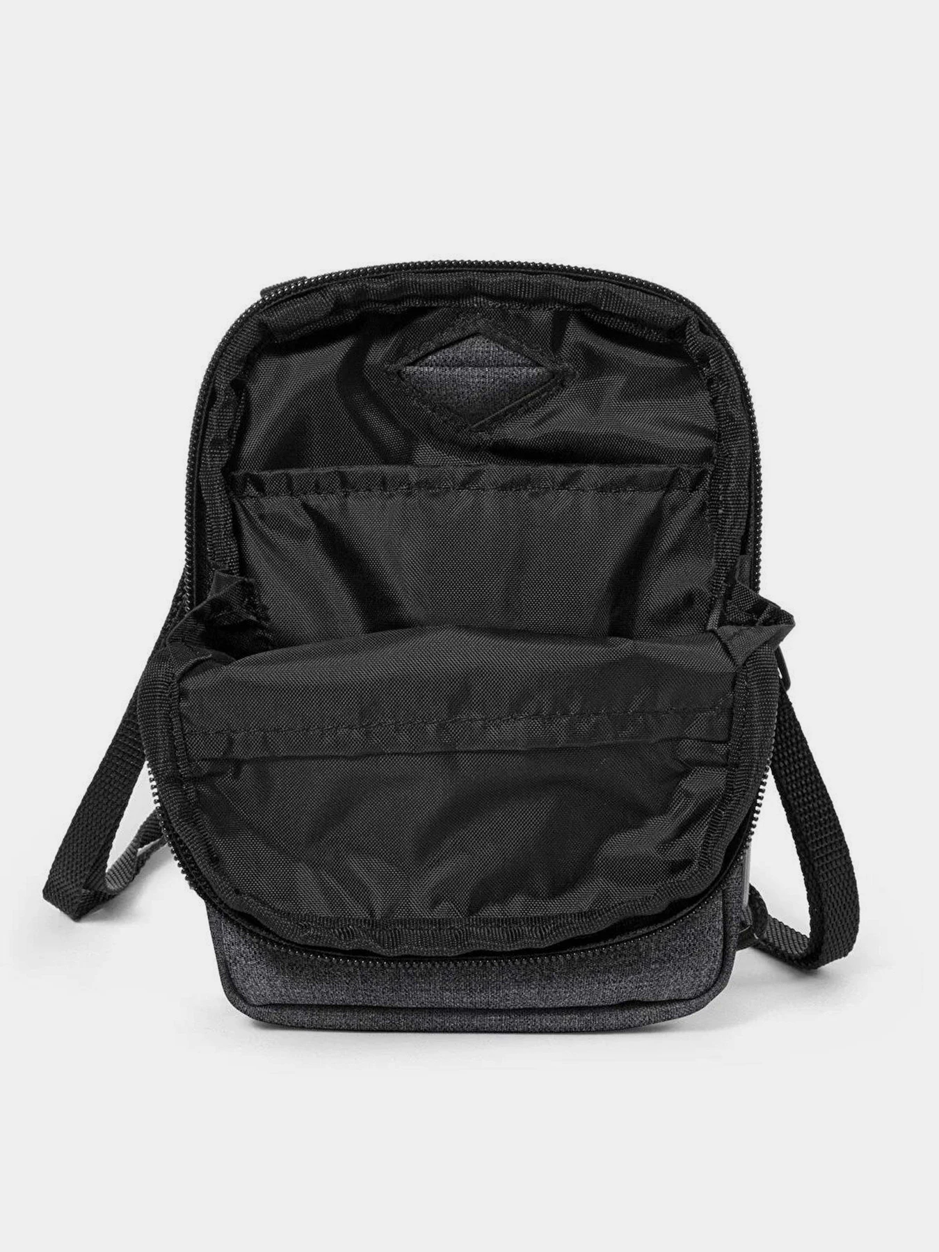 Сумки EastPak модель EK00072477H1 Сумки EastPak модель EK00072477H1 Фото