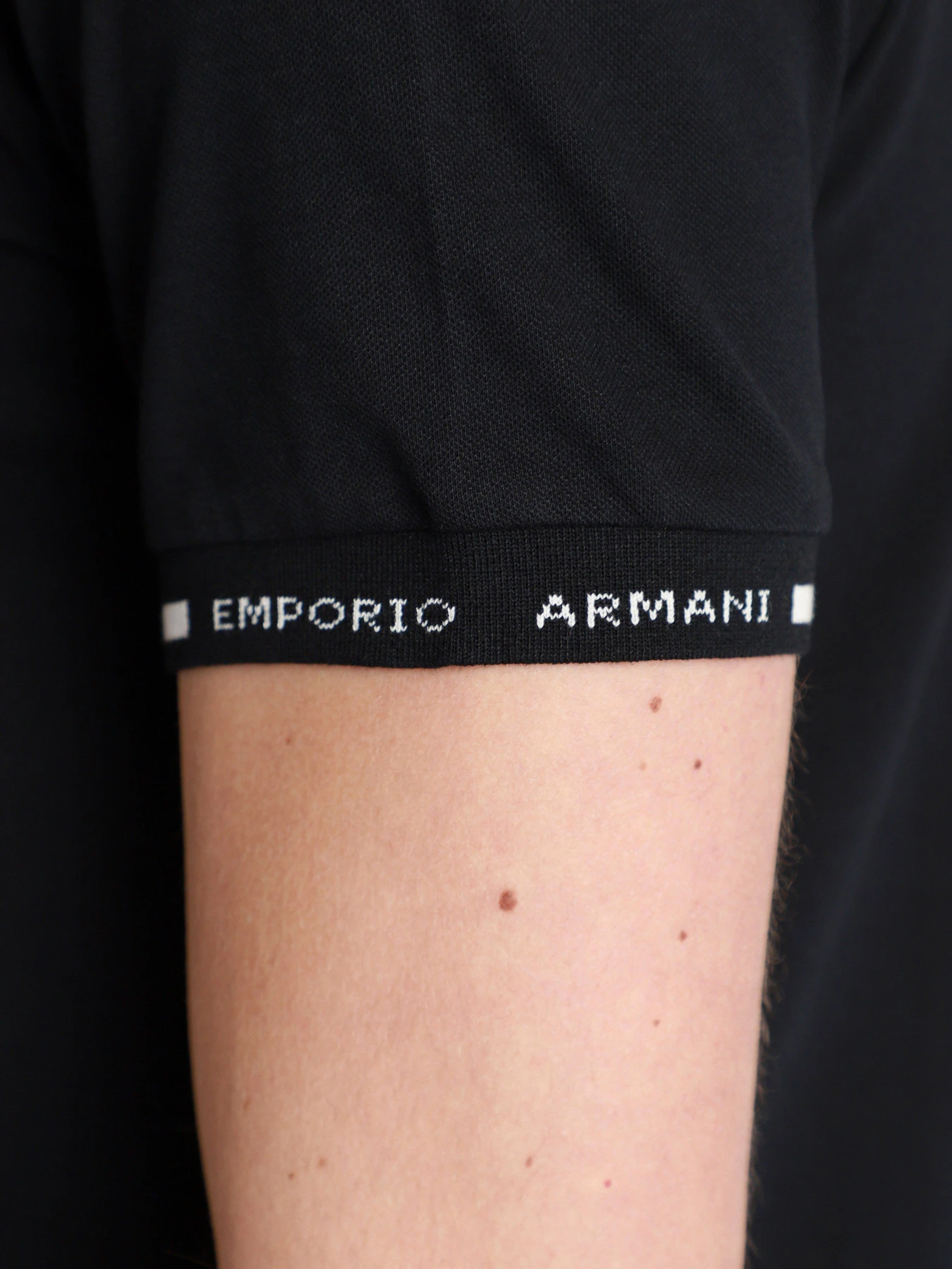 Футболки и поло Emporio Armani модель 3K1FA4-1JPTZ-09C9 Фото