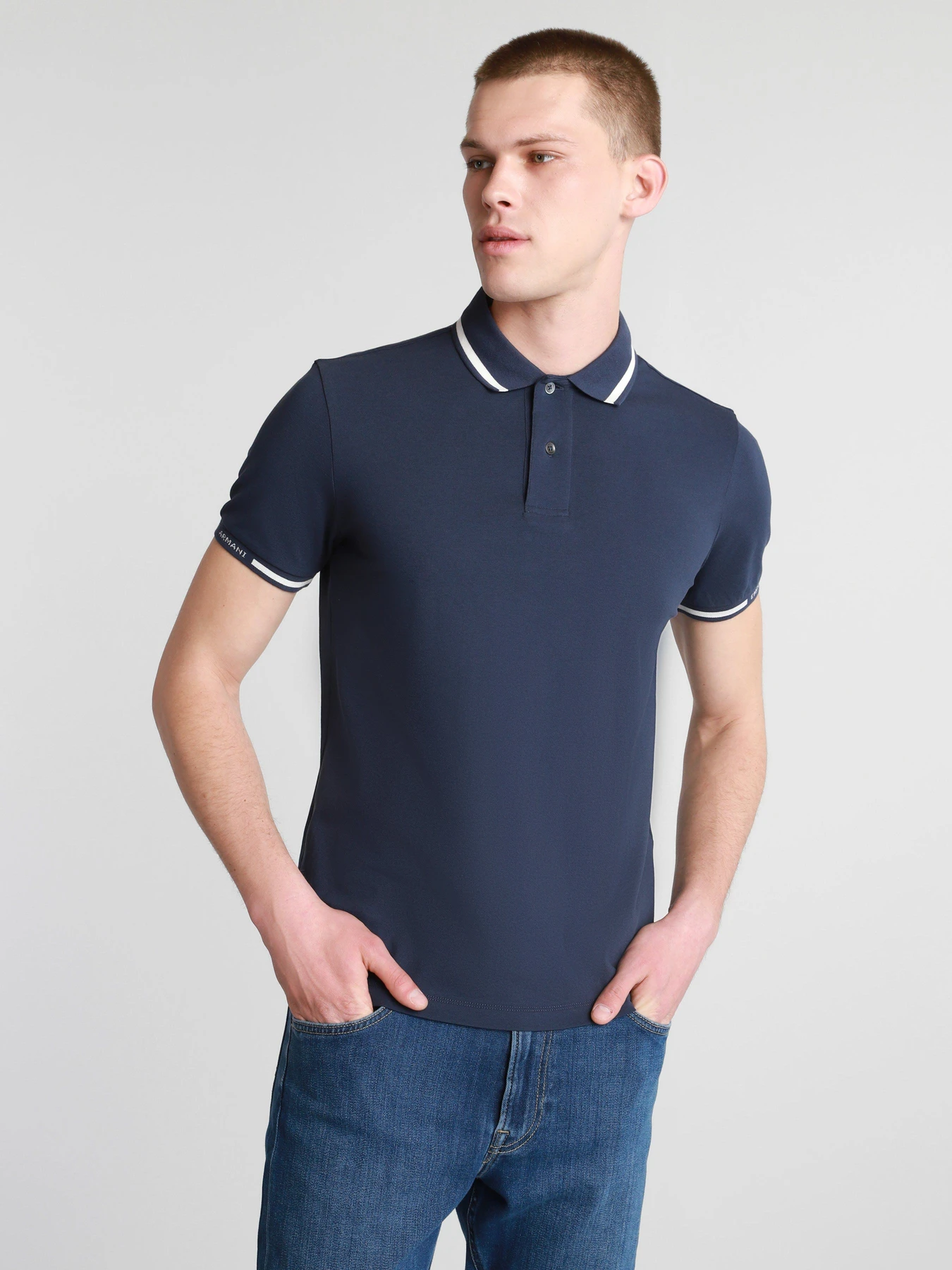 Футболки и поло Emporio Armani модель 3K1FA4-1JPTZ-09D0 Футболки и поло Emporio Armani модель 3K1FA4-1JPTZ-09D0 Фото