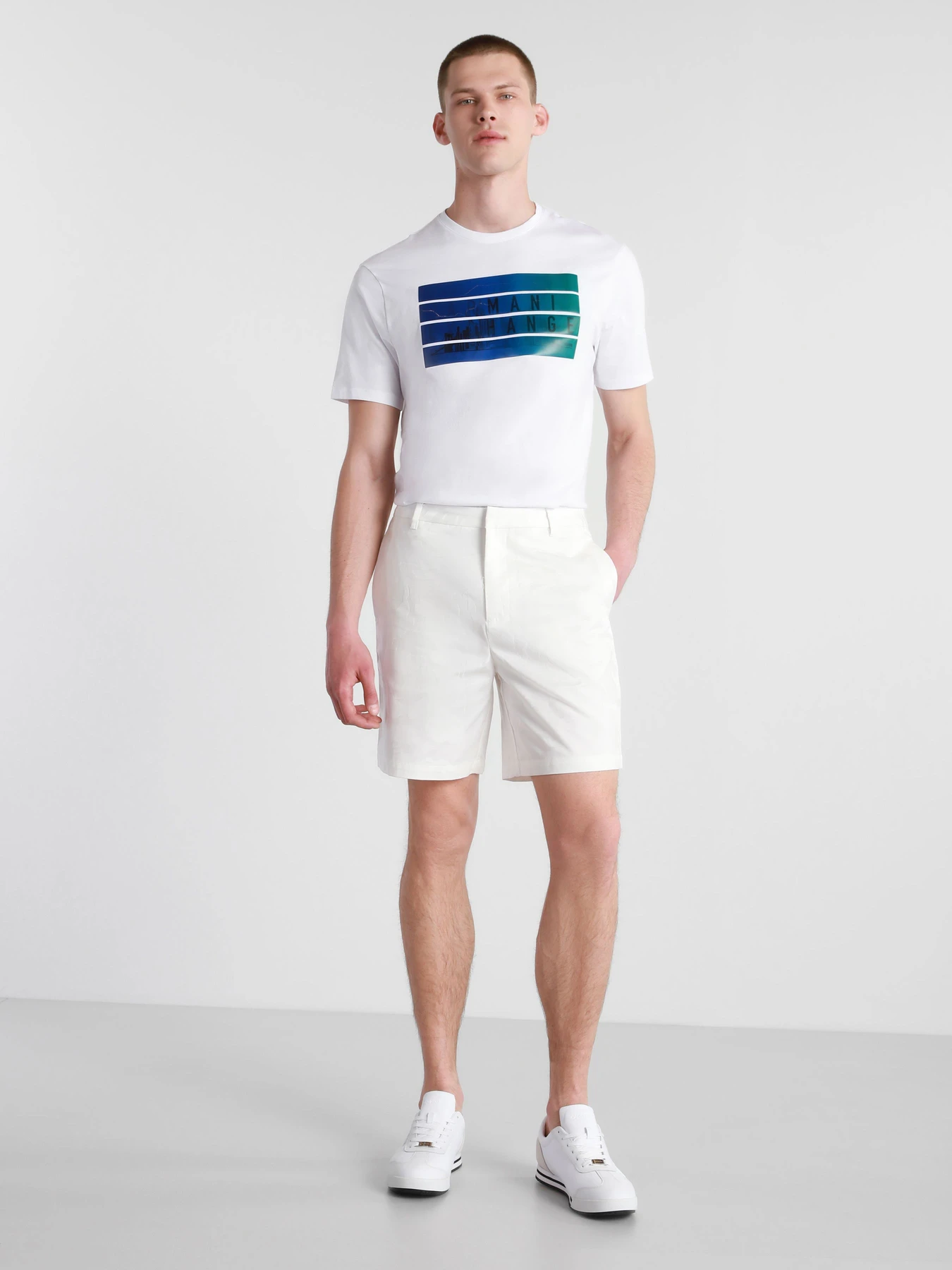 Шорты Emporio Armani модель 3K1PAH-1NVJZ-F112 Шорты Emporio Armani модель 3K1PAH-1NVJZ-F112 Фото