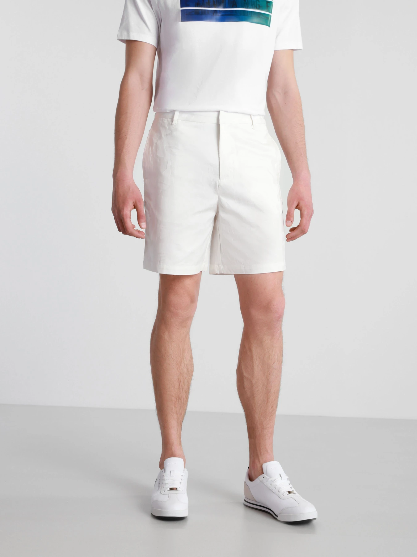 Шорты Emporio Armani модель 3K1PAH-1NVJZ-F112 Шорты Emporio Armani модель 3K1PAH-1NVJZ-F112 Фото