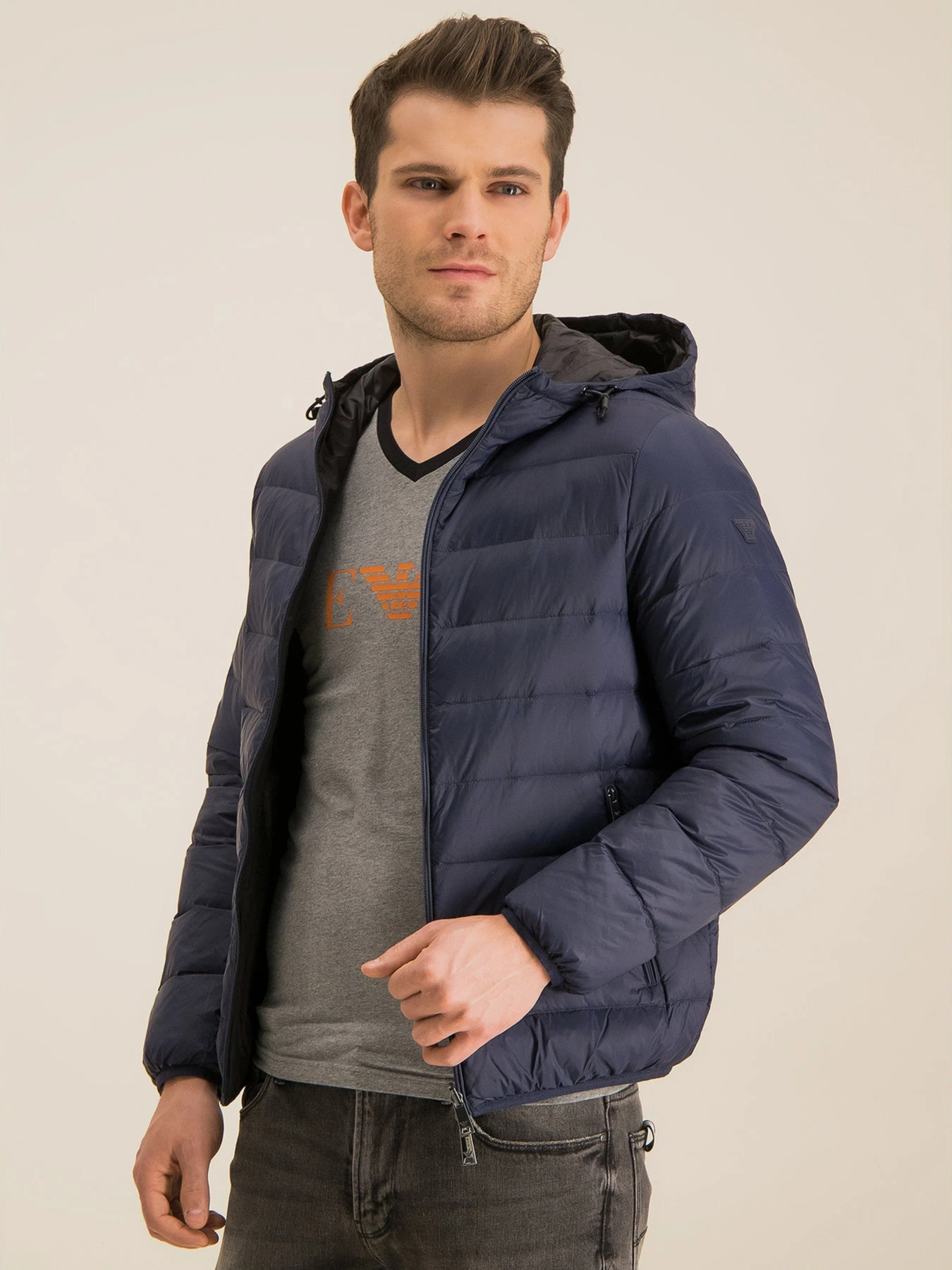 Куртки та дублянки Emporio Armani модель 8N1B51-1NJMZ-0930 Куртки та дублянки Emporio Armani модель 8N1B51-1NJMZ-0930 Фото