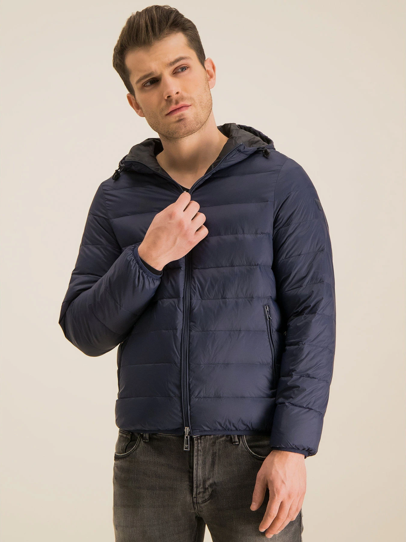 Куртки та дублянки Emporio Armani модель 8N1B51-1NJMZ-0930 Куртки та дублянки Emporio Armani модель 8N1B51-1NJMZ-0930 Фото