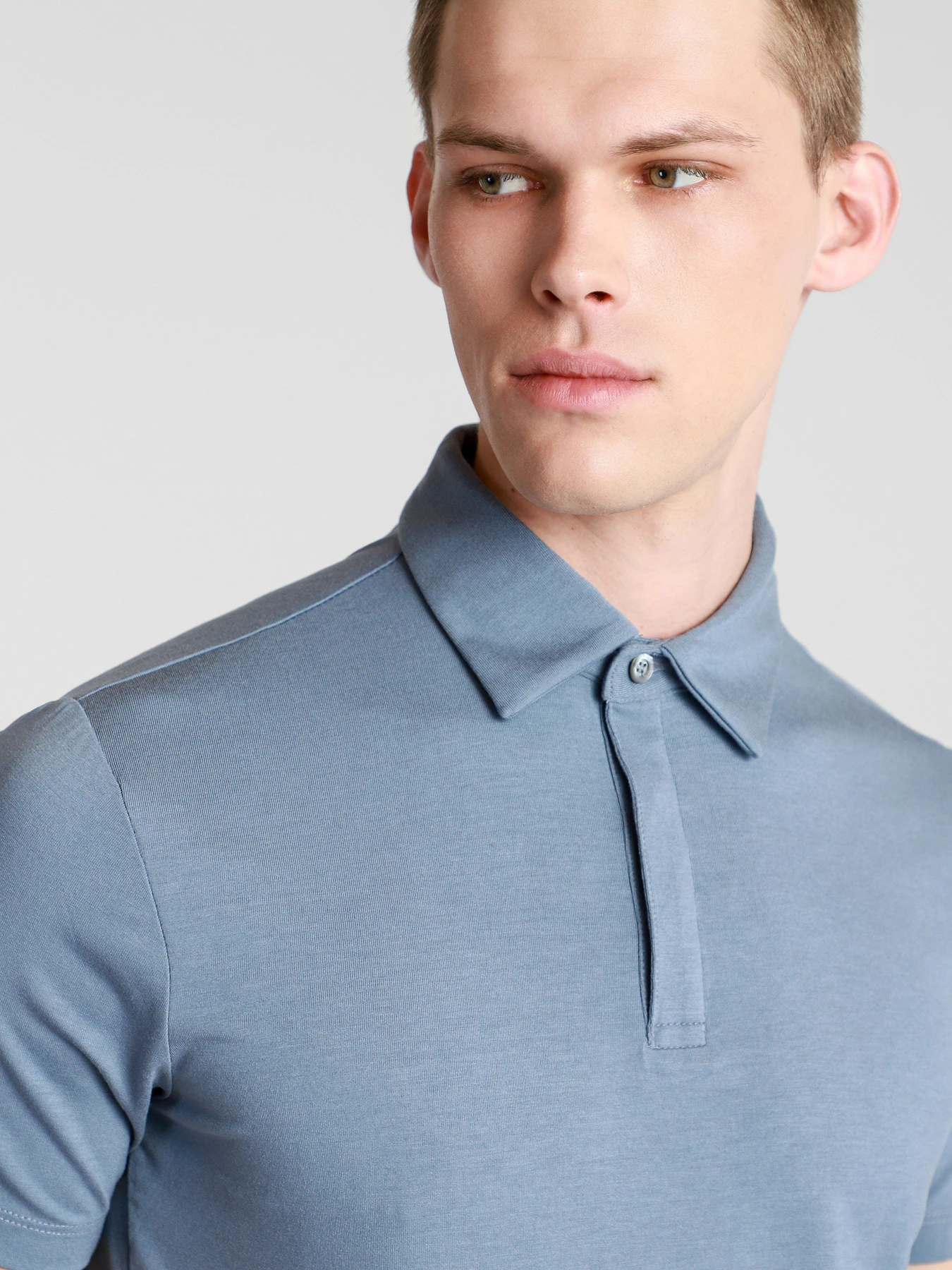 Футболки и поло Emporio Armani модель 8N1F8B-1JCDZ-0754 Фото