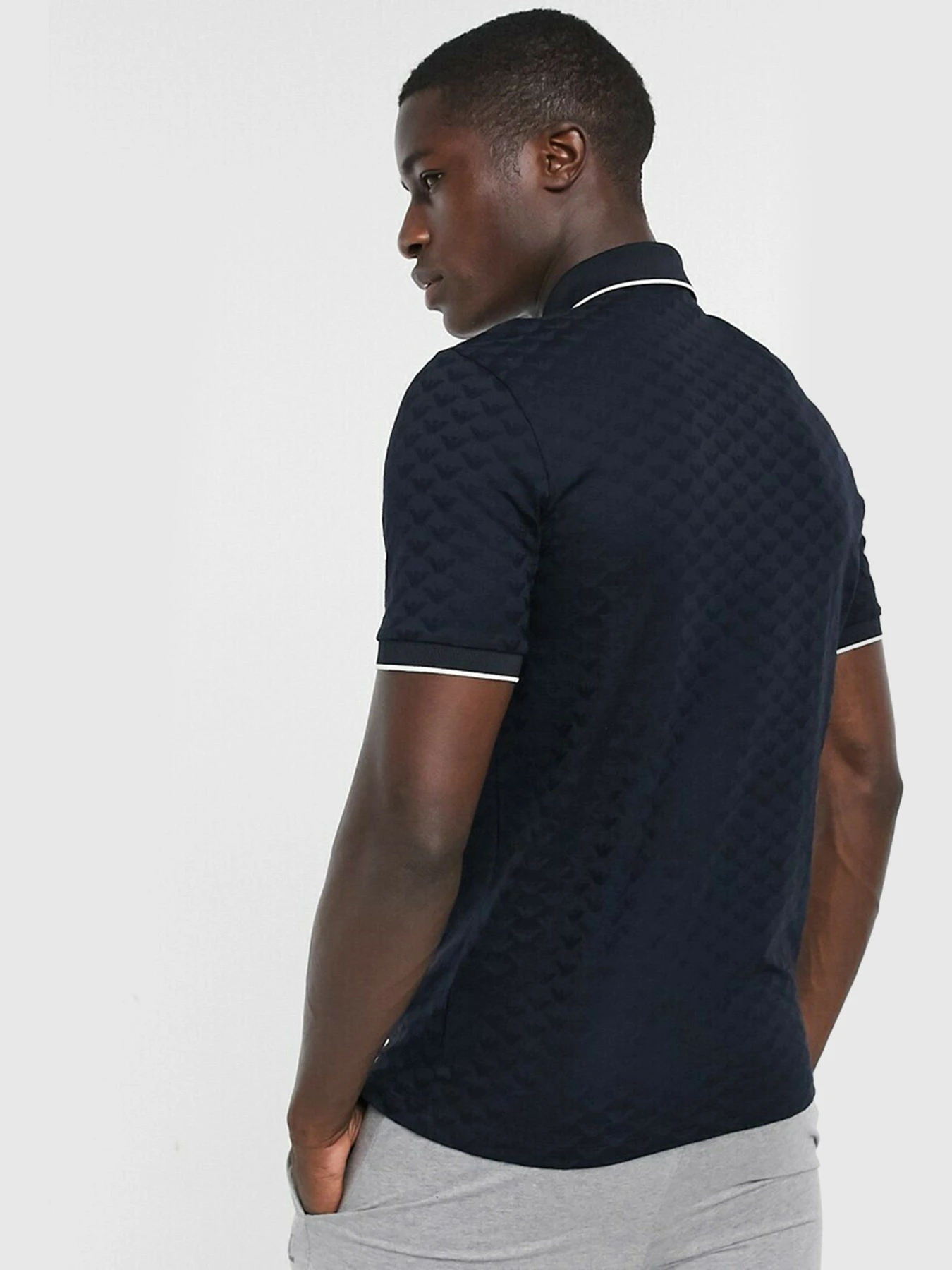 Футболки и поло Emporio Armani модель 8N1FP0-1JHWZ-0920 Футболки и поло Emporio Armani модель 8N1FP0-1JHWZ-0920 Фото