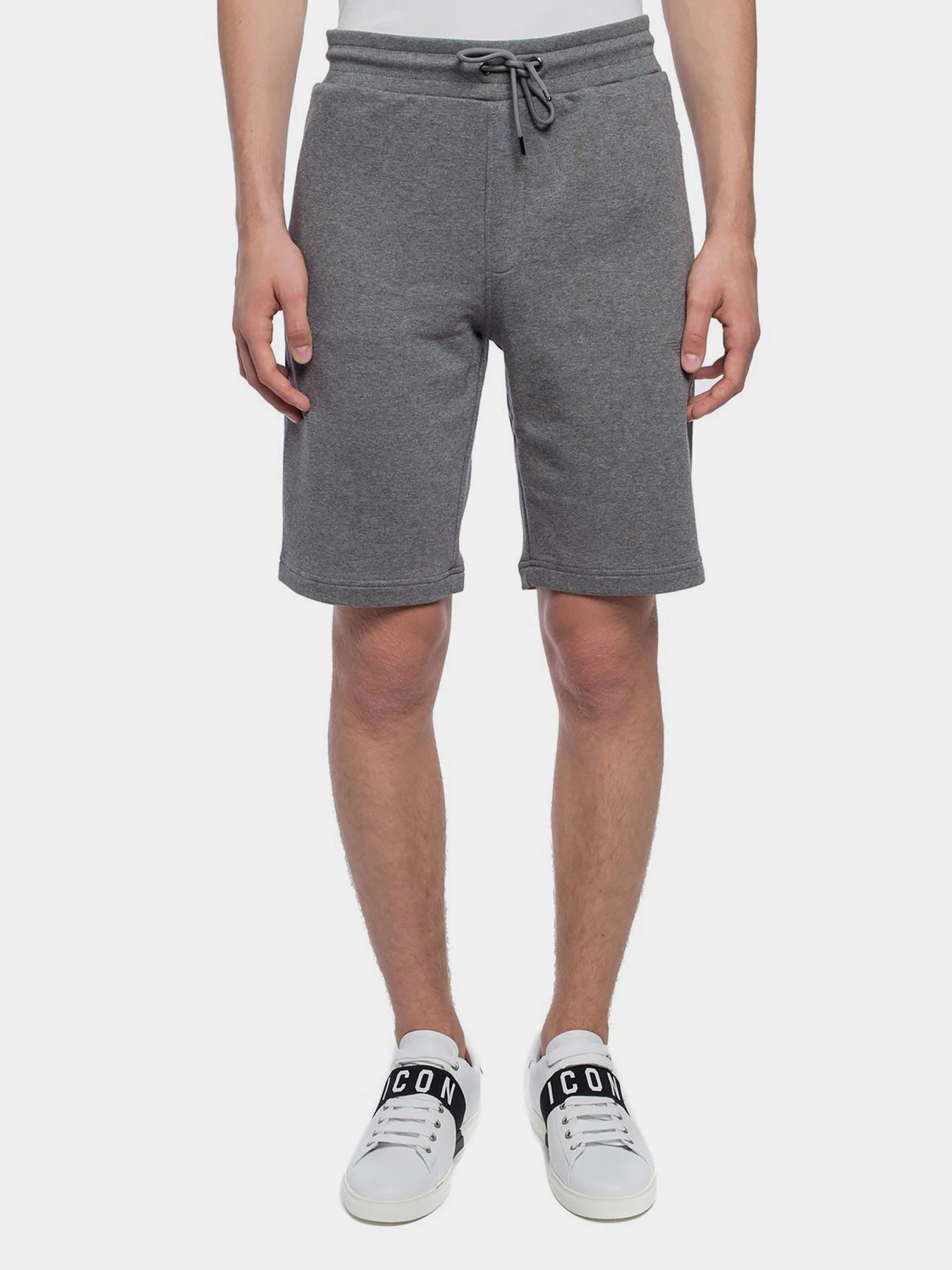 Шорты Emporio Armani модель 8N1PH3-1J07Z-0630 Шорты Emporio Armani модель 8N1PH3-1J07Z-0630 Фото