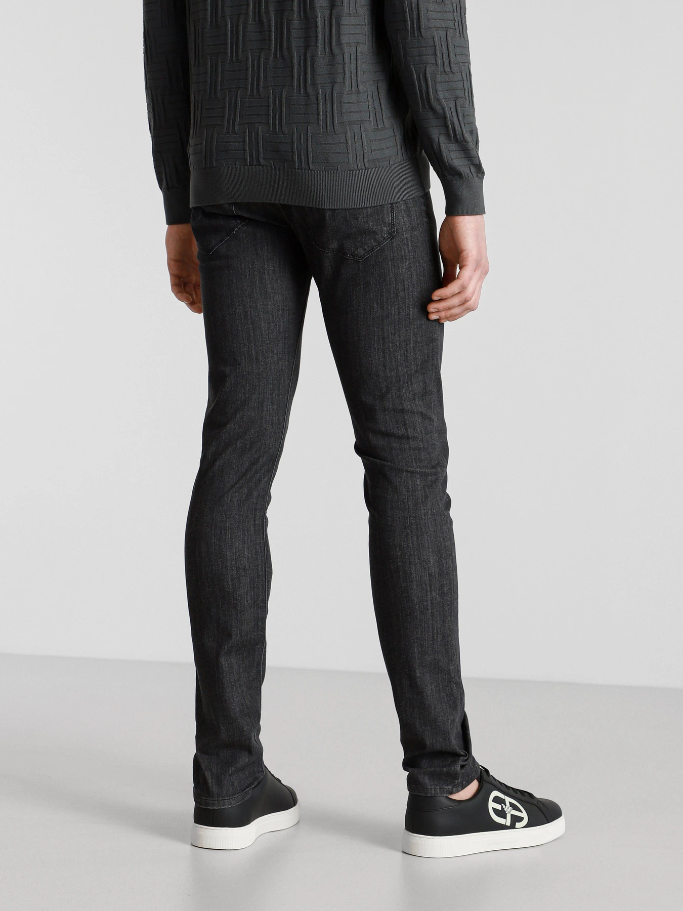 Джинсы Emporio Armani Slim модель 3K1J06-1D5PZ-0006 Джинсы Emporio Armani Slim модель 3K1J06-1D5PZ-0006 Фото