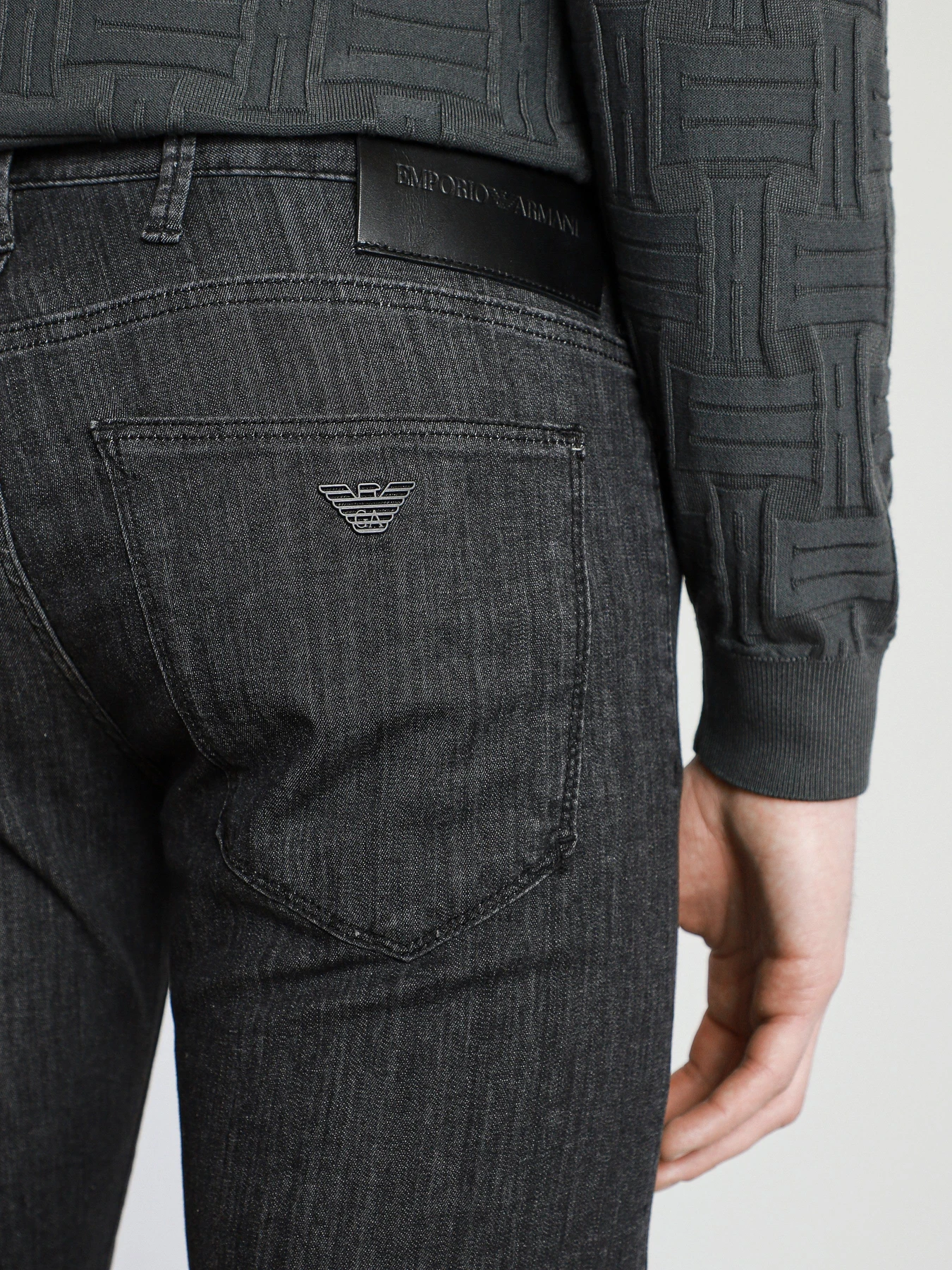 Джинсы Emporio Armani Slim модель 3K1J06-1D5PZ-0006 Джинсы Emporio Armani Slim модель 3K1J06-1D5PZ-0006 Фото