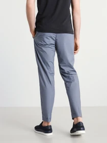 Брюки Emporio Armani модель 3K1PN6-1NWWZ-0668 Фото