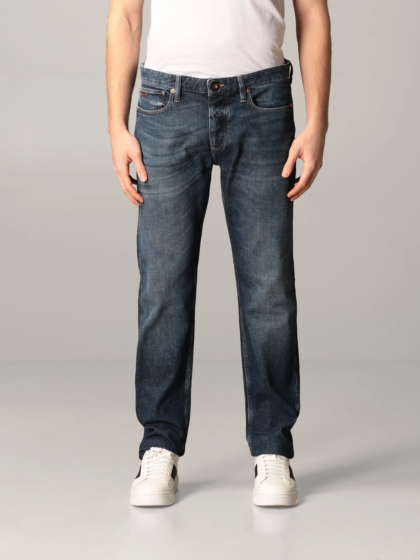 Джинсы Emporio Armani модель 3K1J75-1DY0Z-0942 Джинсы Emporio Armani модель 3K1J75-1DY0Z-0942 Фото