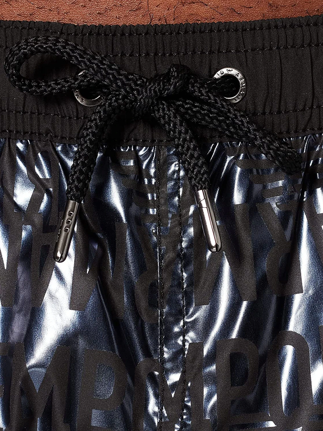Одежда для пляжа Emporio Armani модель 211740-1P426-06935 Одежда для пляжа Emporio Armani модель 211740-1P426-06935 Фото