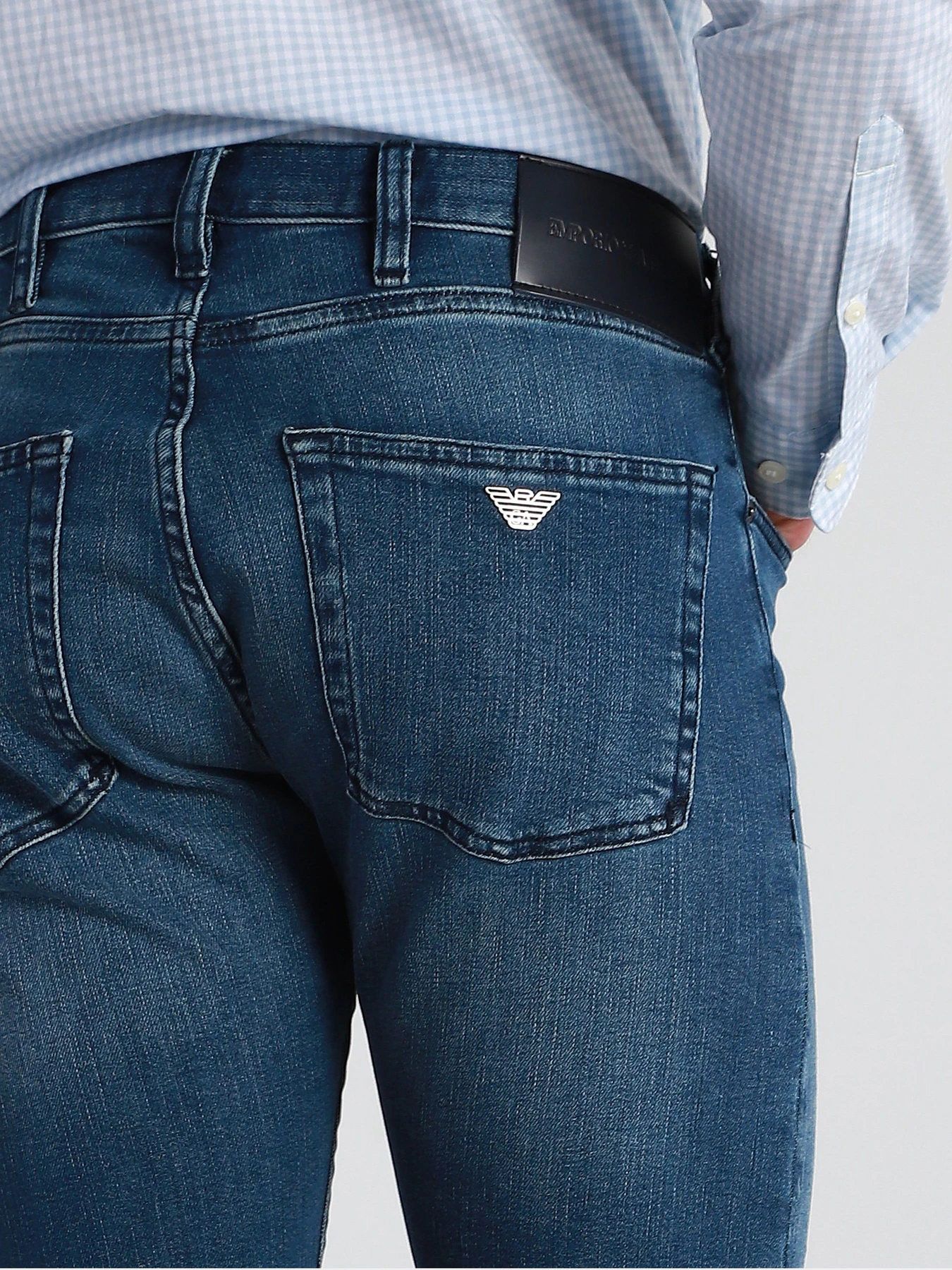 Джинсы Emporio Armani Slim модель 3K1J45-1DX2Z-0942 Джинсы Emporio Armani Slim модель 3K1J45-1DX2Z-0942 Фото