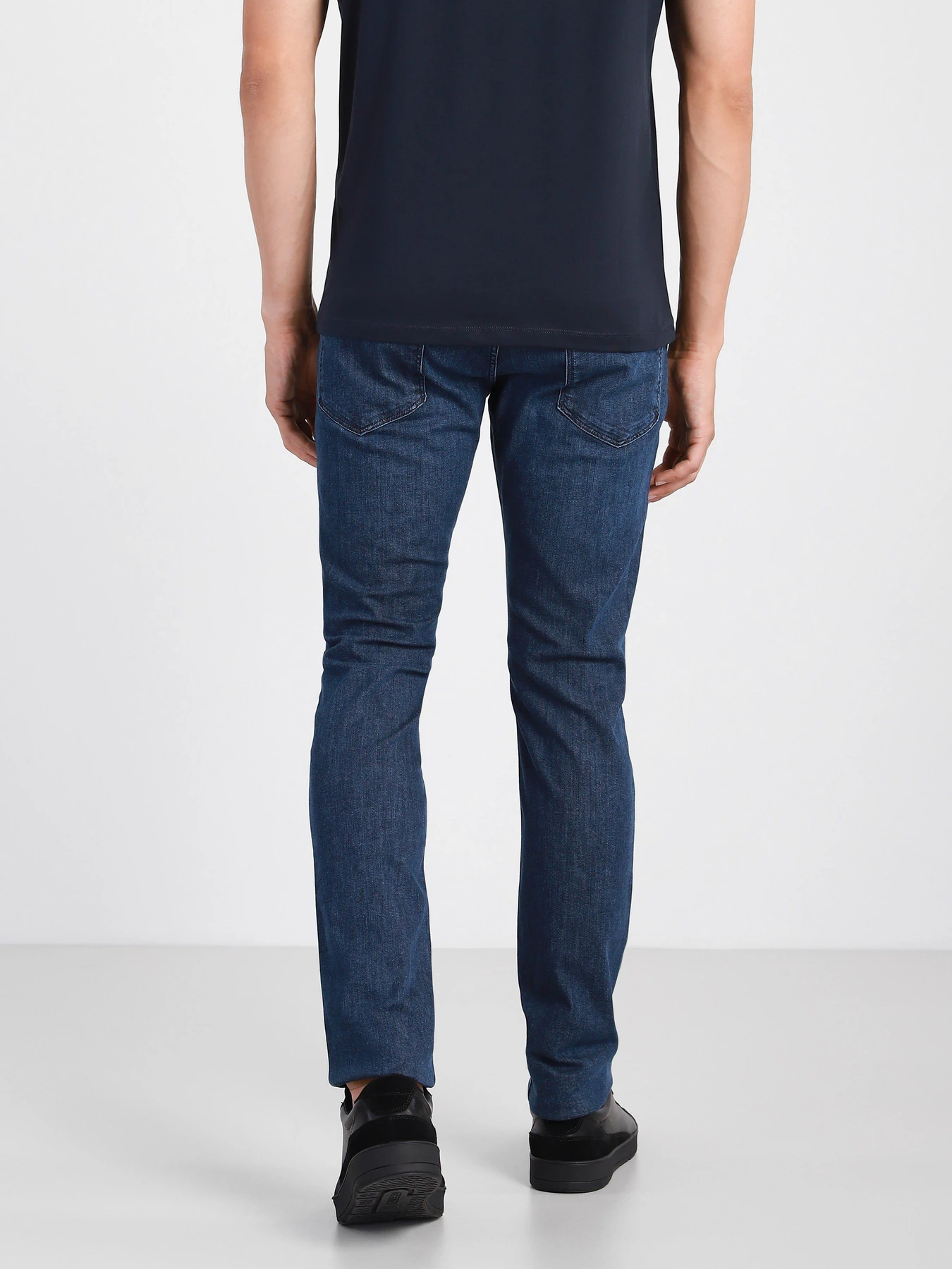 Джинсы Emporio Armani Slim модель 8N1J06-1D85Z-0942 Фото