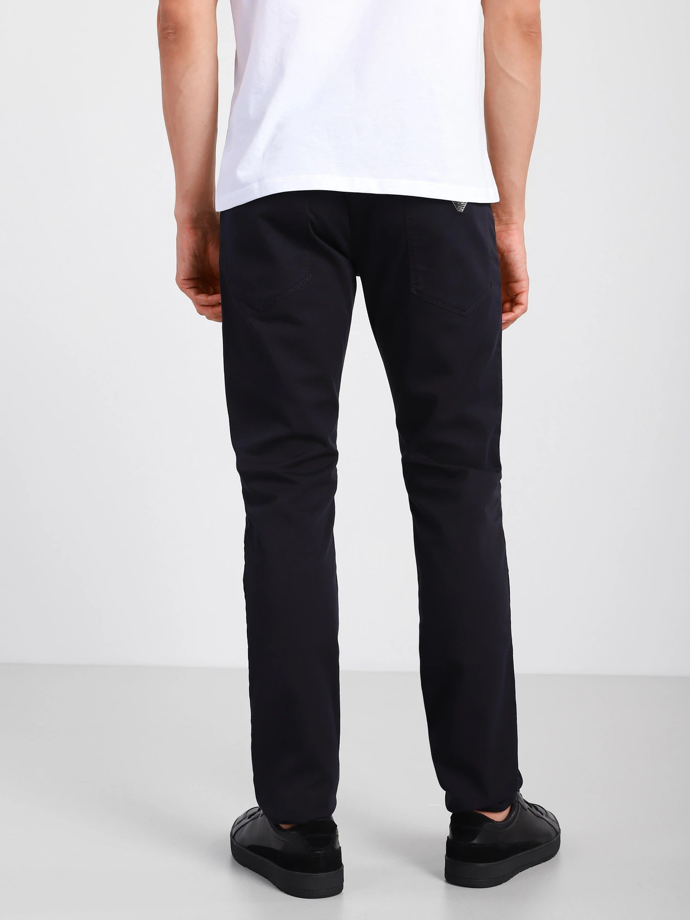 Джинсы Emporio Armani Slim модель 8N1J06-1GN0Z-0920 Джинсы Emporio Armani Slim модель 8N1J06-1GN0Z-0920 Фото