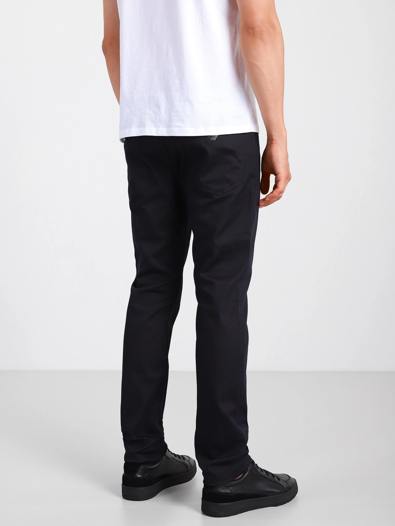 Джинсы Emporio Armani Slim модель 8N1J06-1NJ9Z-0920 Фото