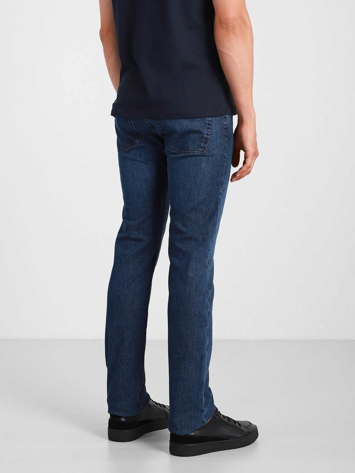 Джинсы Emporio Armani Slim модель 8N1J45-1D85Z-0942 Джинсы Emporio Armani Slim модель 8N1J45-1D85Z-0942 Фото