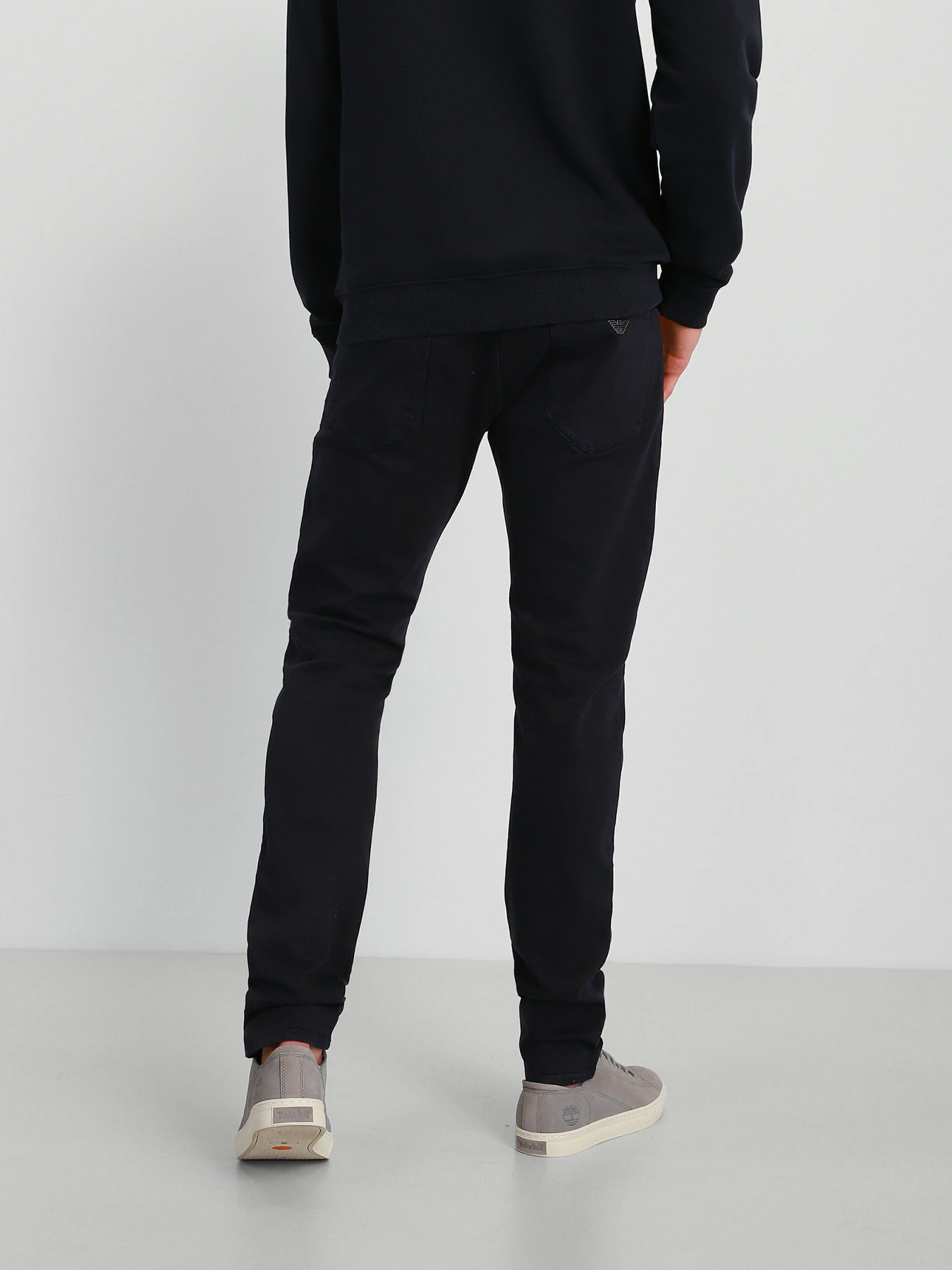 Джинсы Emporio Armani Slim модель 6K1J09-1N0CZ-0920 Джинсы Emporio Armani Slim модель 6K1J09-1N0CZ-0920 Фото
