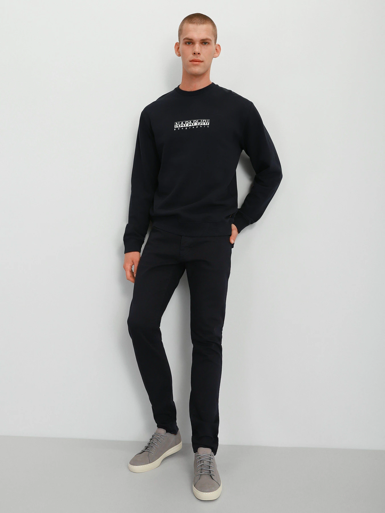 Джинсы Emporio Armani Slim модель 6K1J09-1N0CZ-0920 Джинсы Emporio Armani Slim модель 6K1J09-1N0CZ-0920 Фото