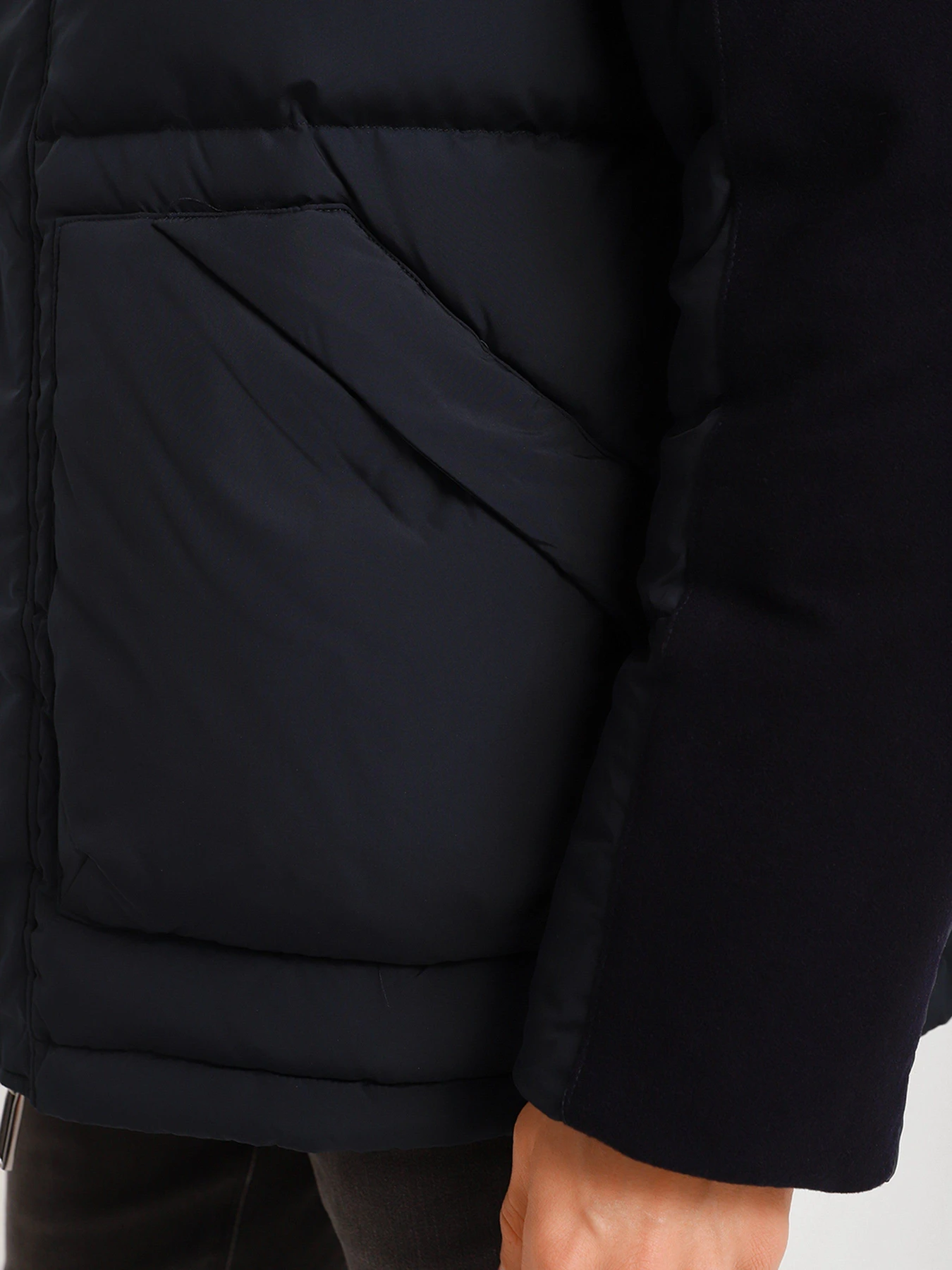Куртки та дублянки Emporio Armani модель 6K1B83-1NWXZ-0920 Куртки та дублянки Emporio Armani модель 6K1B83-1NWXZ-0920 Фото