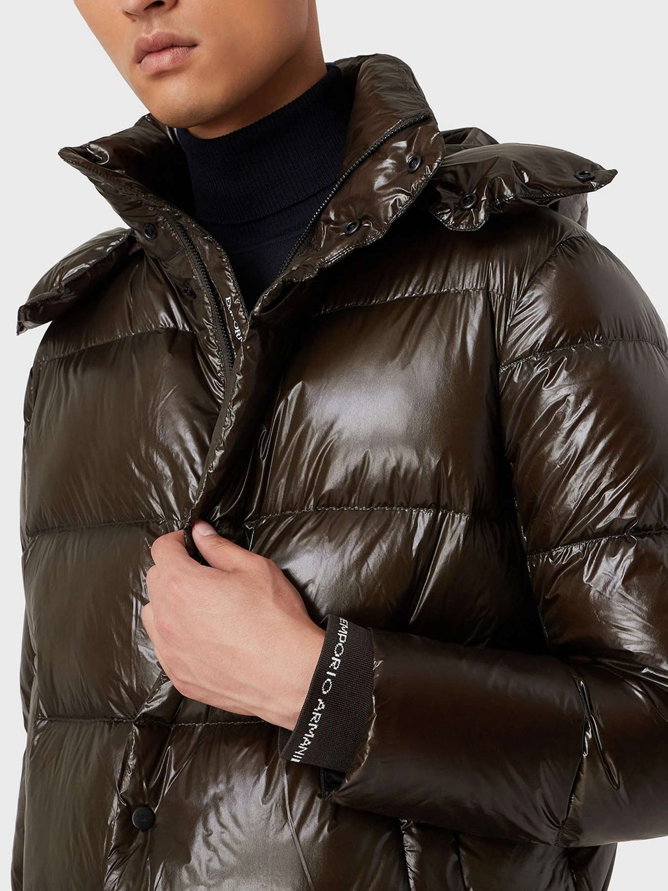 Куртки та дублянки Emporio Armani модель 6K1B88-1NPDZ-0558 Куртки та дублянки Emporio Armani модель 6K1B88-1NPDZ-0558 Фото