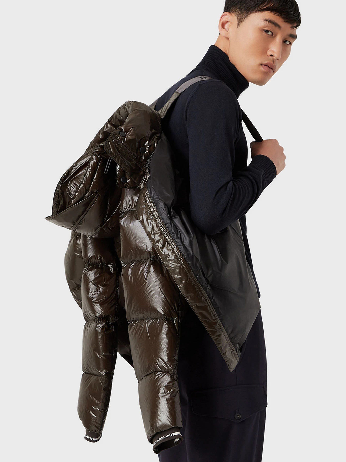 Куртки та дублянки Emporio Armani модель 6K1B88-1NPDZ-0558 Куртки та дублянки Emporio Armani модель 6K1B88-1NPDZ-0558 Фото