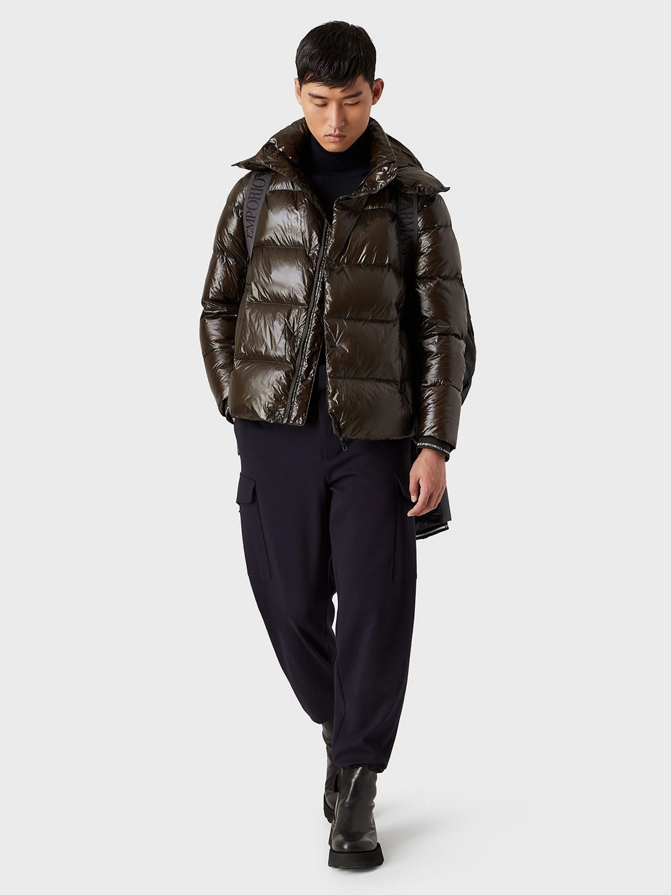 Куртки та дублянки Emporio Armani модель 6K1B88-1NPDZ-0558 Куртки та дублянки Emporio Armani модель 6K1B88-1NPDZ-0558 Фото
