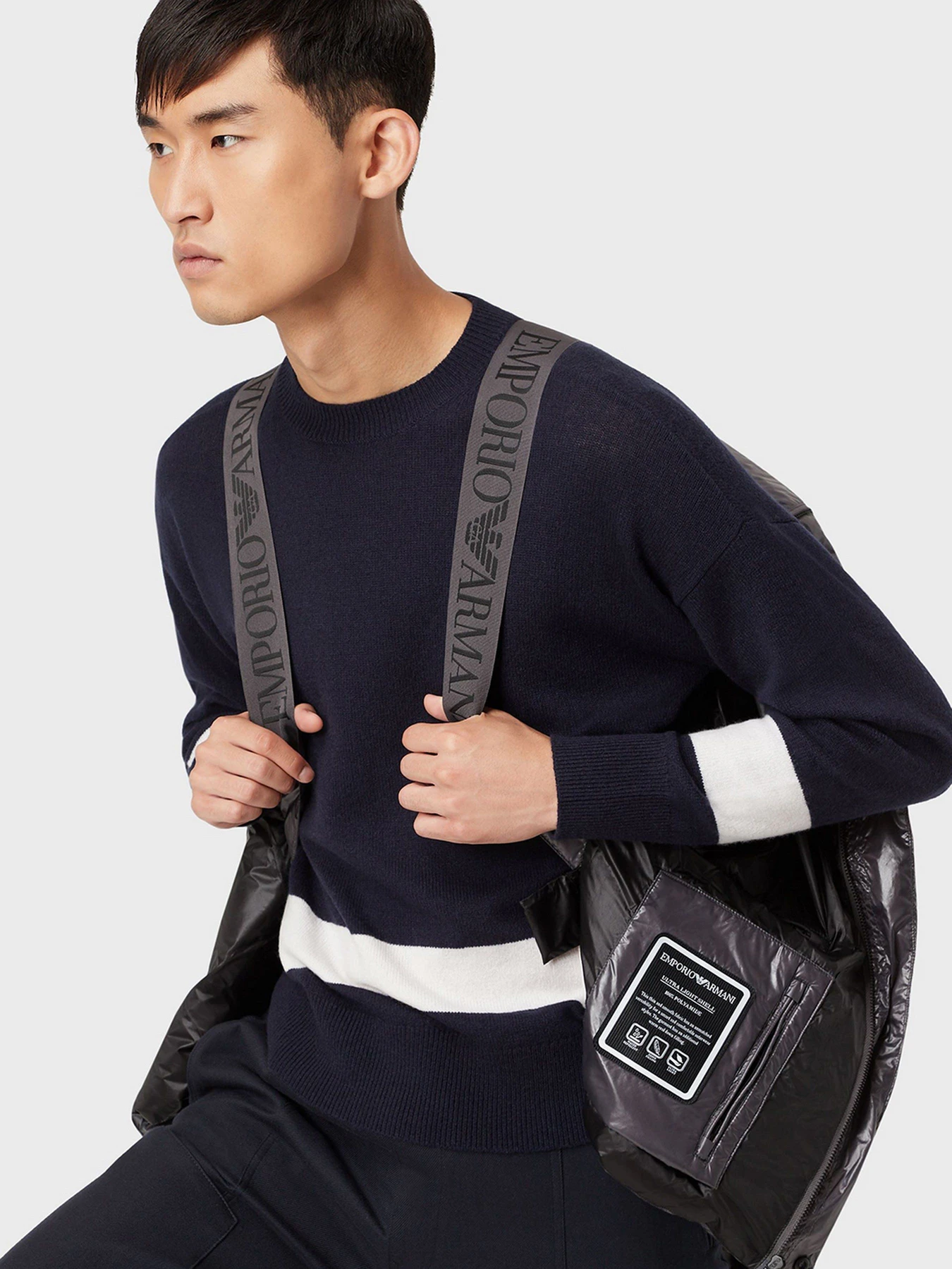 Куртки та дублянки Emporio Armani модель 6K1B88-1NPDZ-0633 Куртки та дублянки Emporio Armani модель 6K1B88-1NPDZ-0633 Фото
