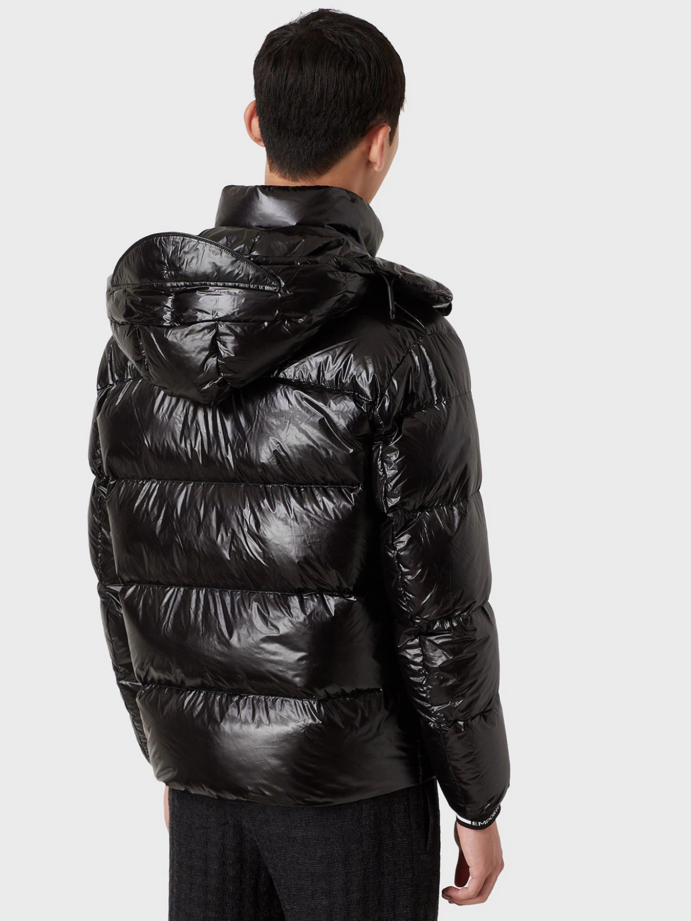 Куртки та дублянки Emporio Armani модель 6K1B88-1NPDZ-0999 Куртки та дублянки Emporio Armani модель 6K1B88-1NPDZ-0999 Фото