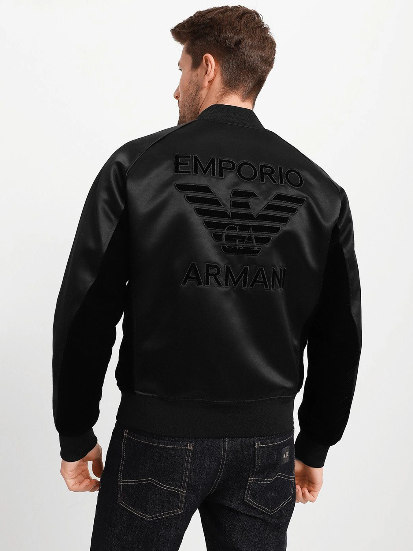 Куртки та дублянки Emporio Armani модель 6K1B94-1NYXZ-0999 Куртки та дублянки Emporio Armani модель 6K1B94-1NYXZ-0999 Фото