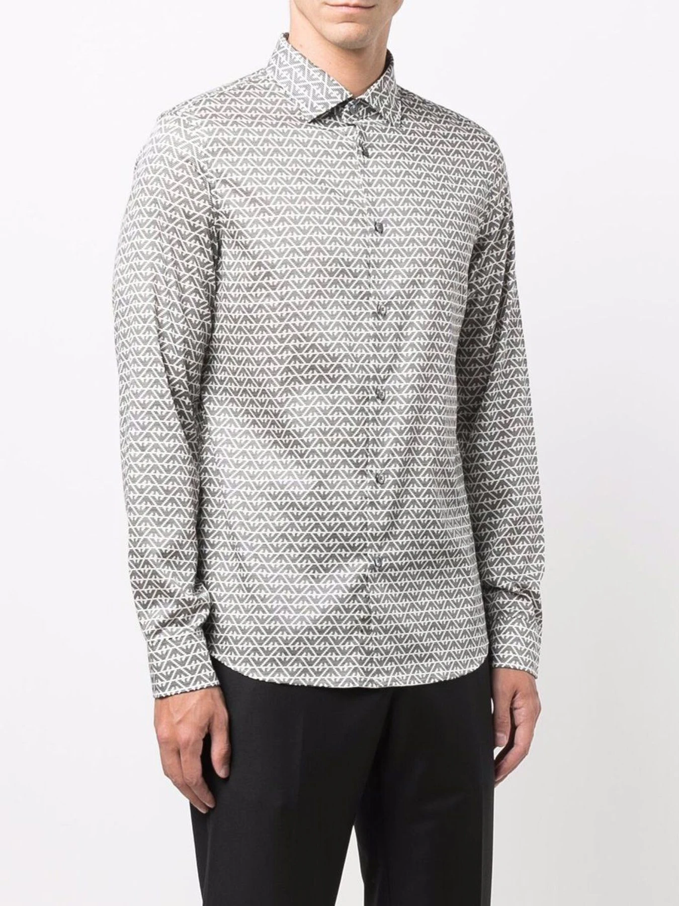 Рубашки Emporio Armani модель 6K1C65-1NZJZ-F122 Рубашки Emporio Armani модель 6K1C65-1NZJZ-F122 Фото