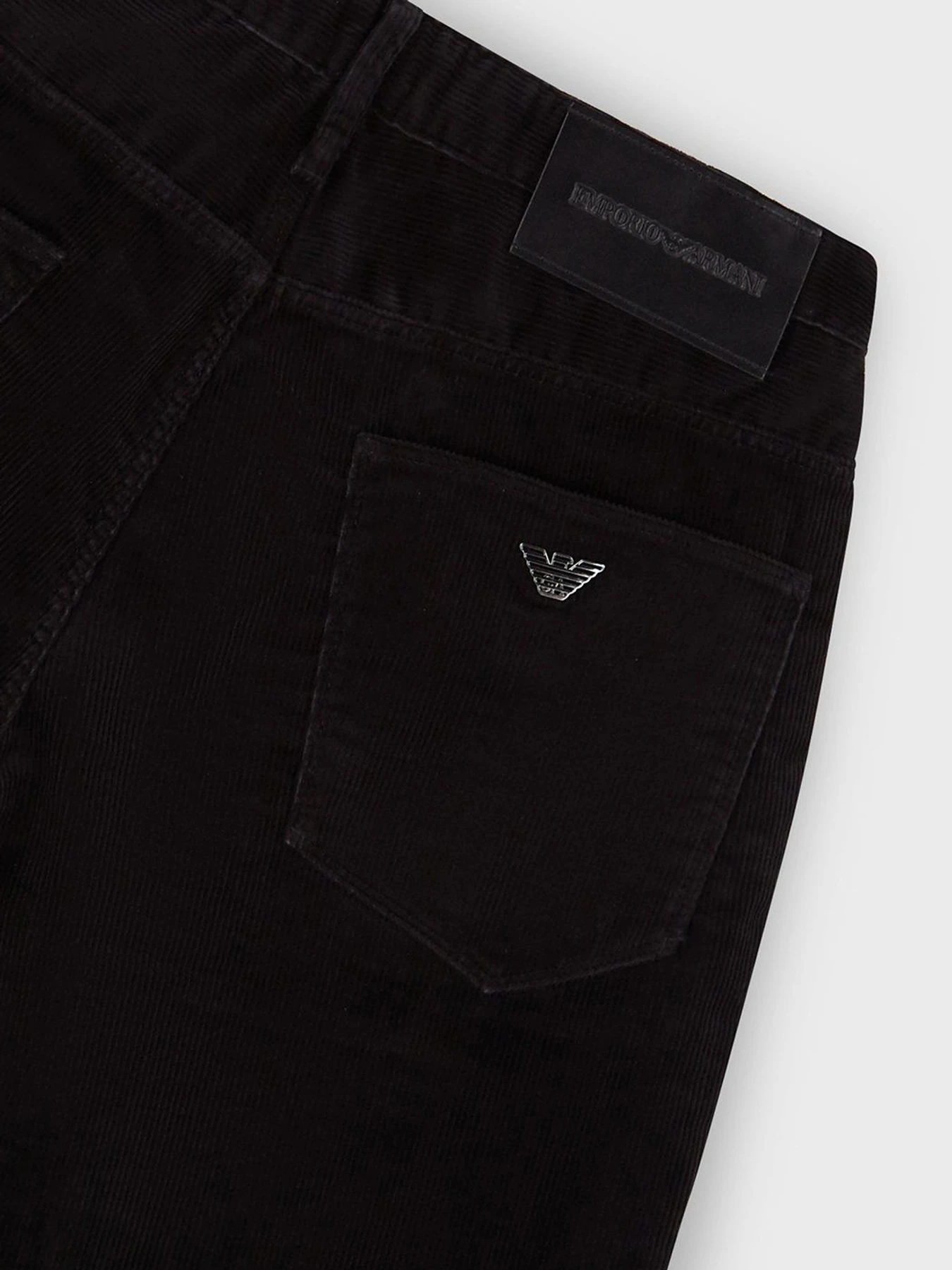Джинси Emporio Armani модель 6K1J06-1NPMZ-0999 Джинси Emporio Armani модель 6K1J06-1NPMZ-0999 Фото