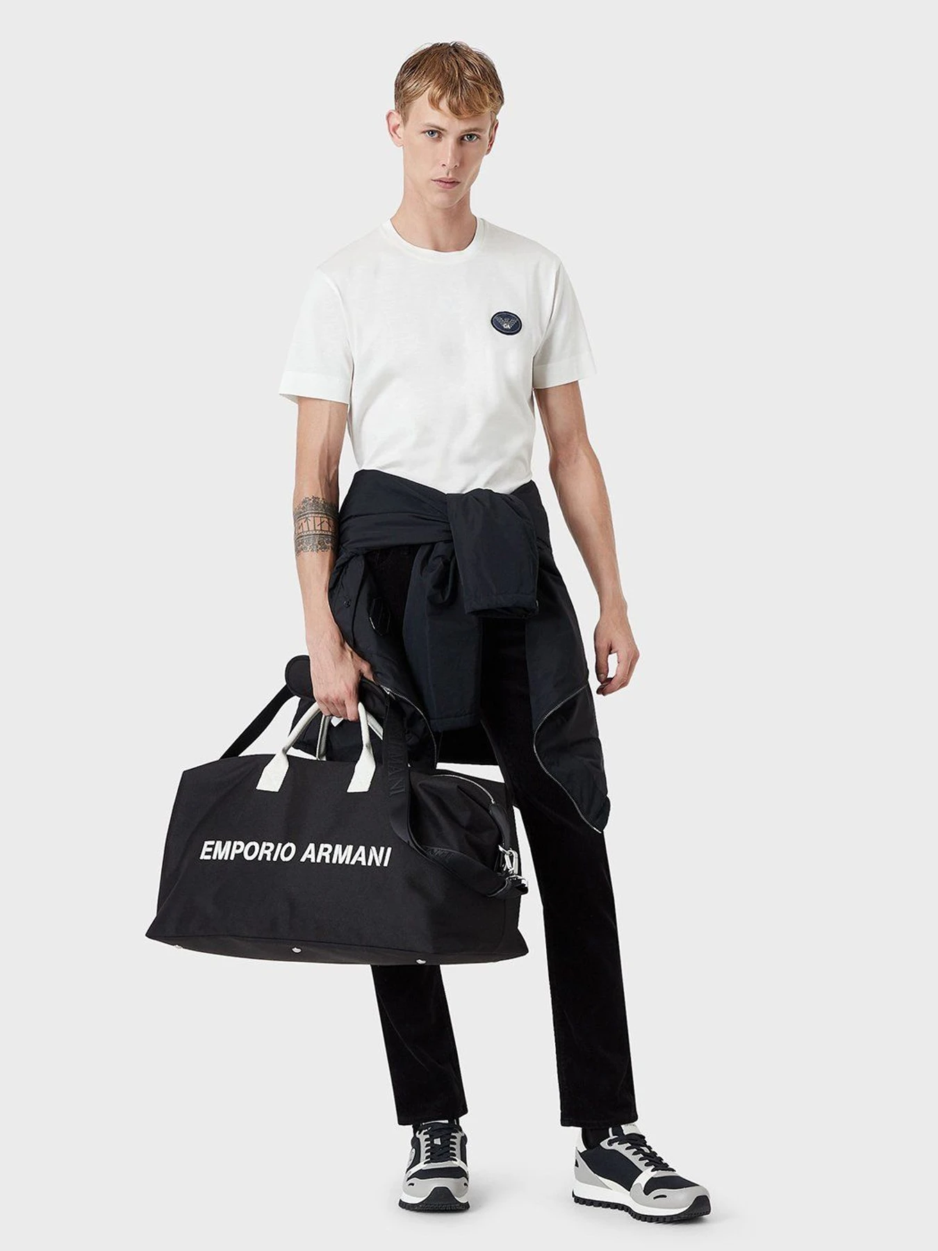 Джинси Emporio Armani модель 6K1J06-1NPMZ-0999 Джинси Emporio Armani модель 6K1J06-1NPMZ-0999 Фото