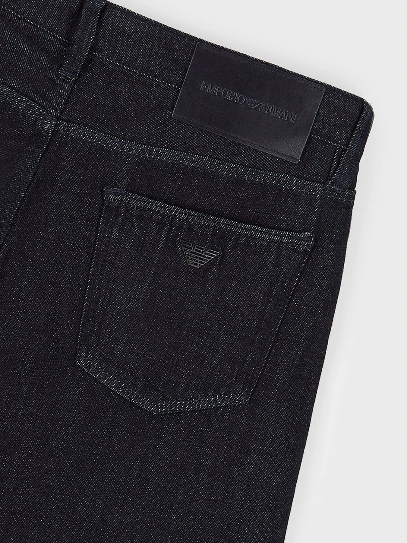 Джинси Emporio Armani Slim модель 6K1J75-1DLDZ-0941 Джинси Emporio Armani Slim модель 6K1J75-1DLDZ-0941 Фото