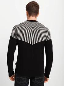 Свитры и кардиганы Emporio Armani модель 6K1MU1-1MVZZ-0999 Фото
