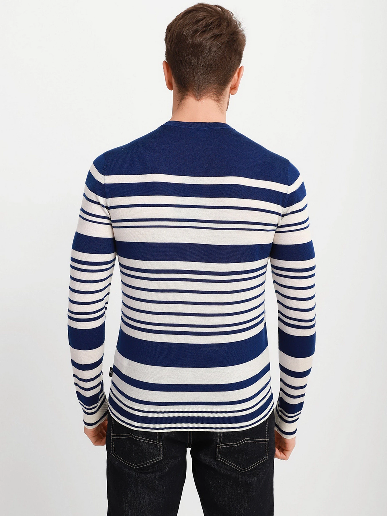 Свитры и кардиганы Emporio Armani модель 6K1MXW-1MVPZ-F901 Фото