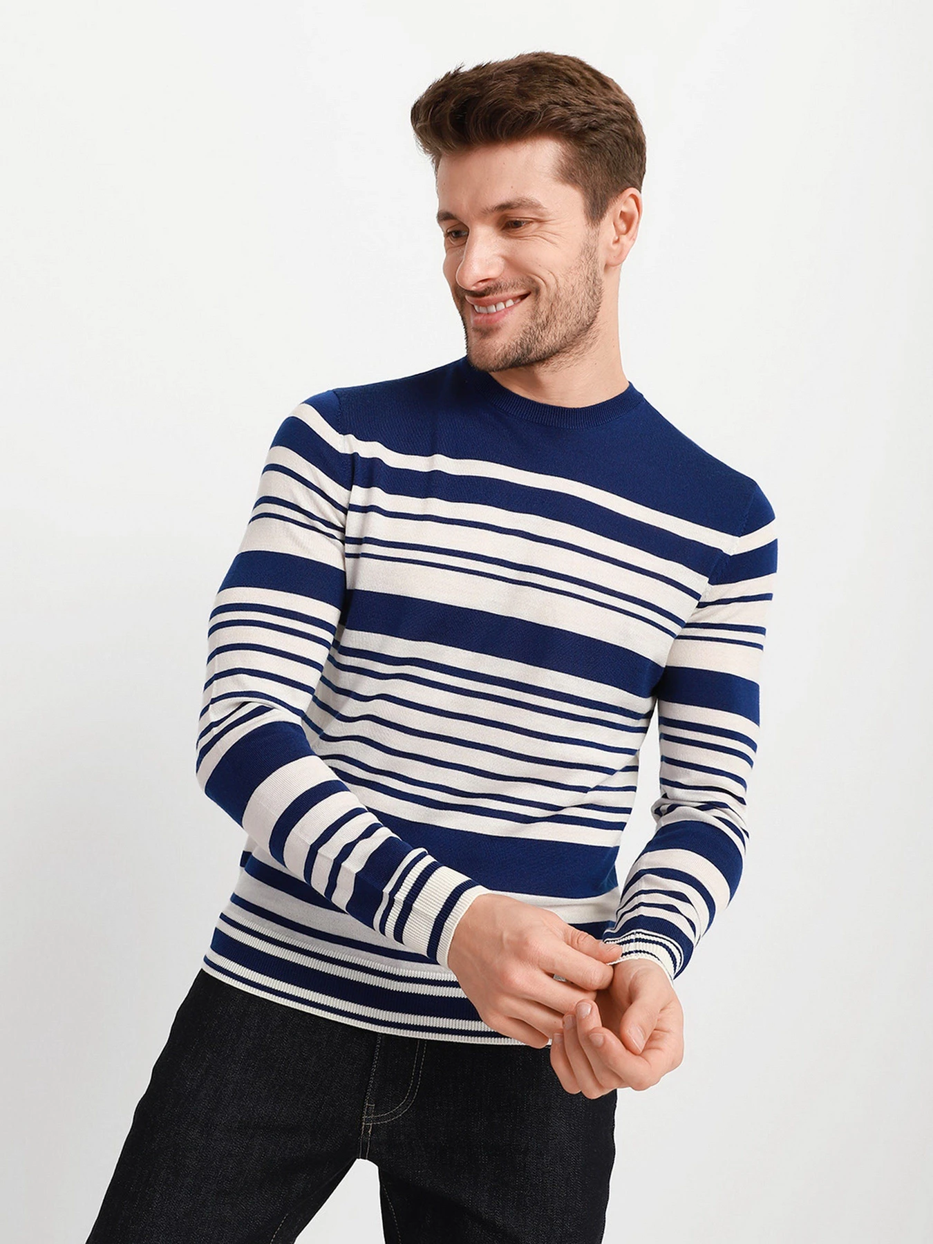 Свитры и кардиганы Emporio Armani модель 6K1MXW-1MVPZ-F901 Фото