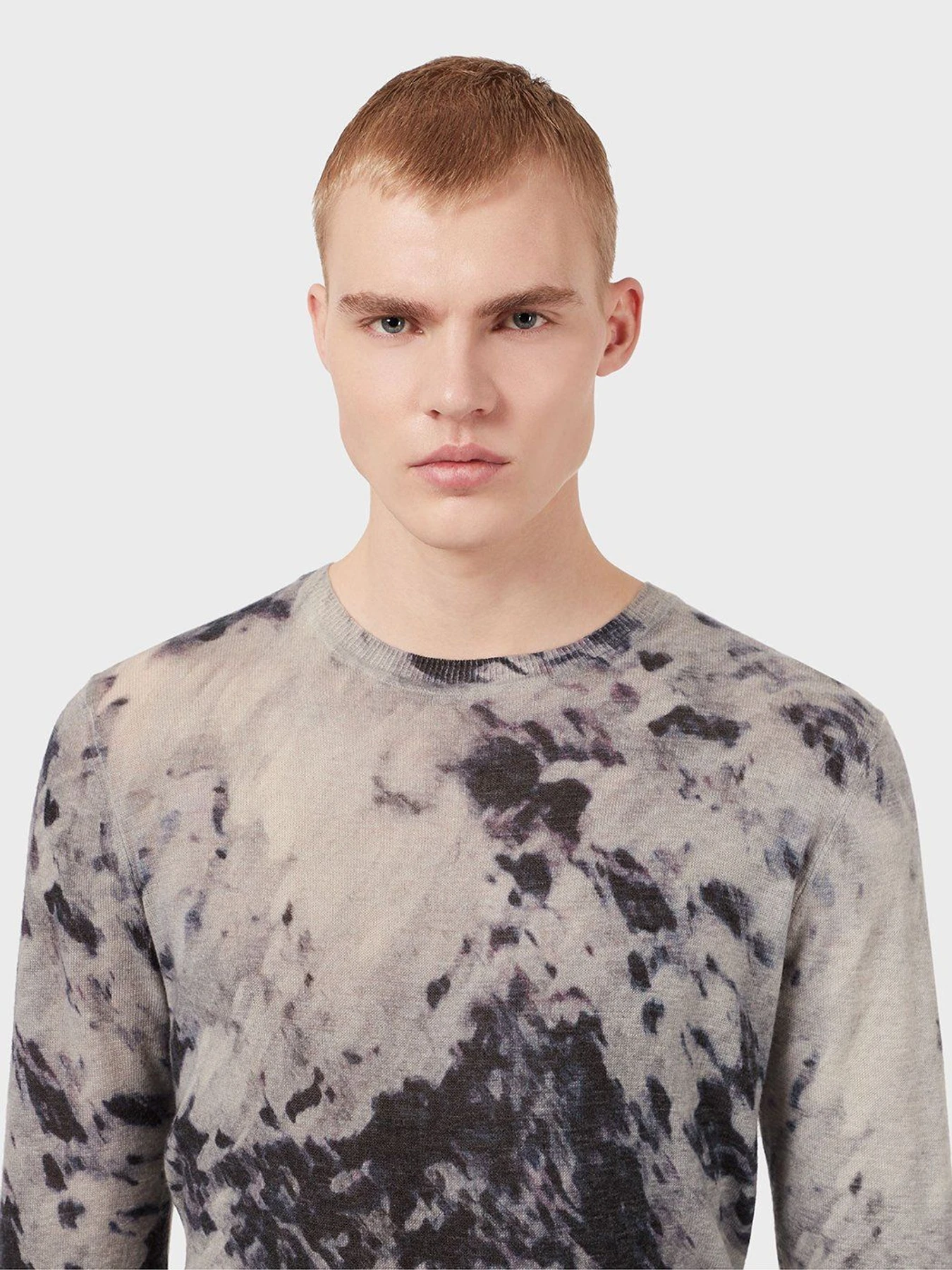 Свитры и кардиганы Emporio Armani модель 6K1MY5-1MF5Z-F907 Свитры и кардиганы Emporio Armani модель 6K1MY5-1MF5Z-F907 Фото
