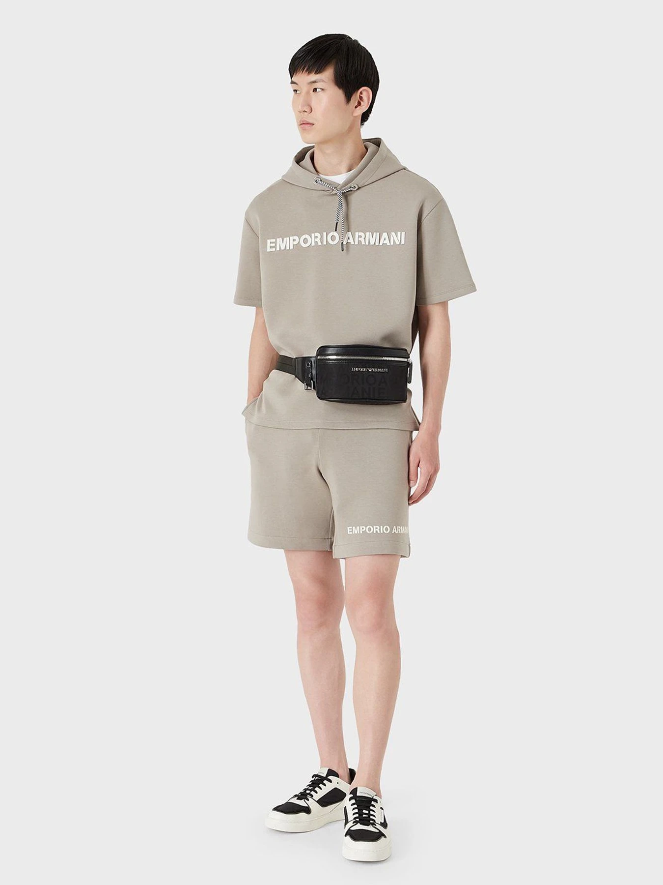 Шорты Emporio Armani модель 6K1P66-1JHSZ-0185 Фото