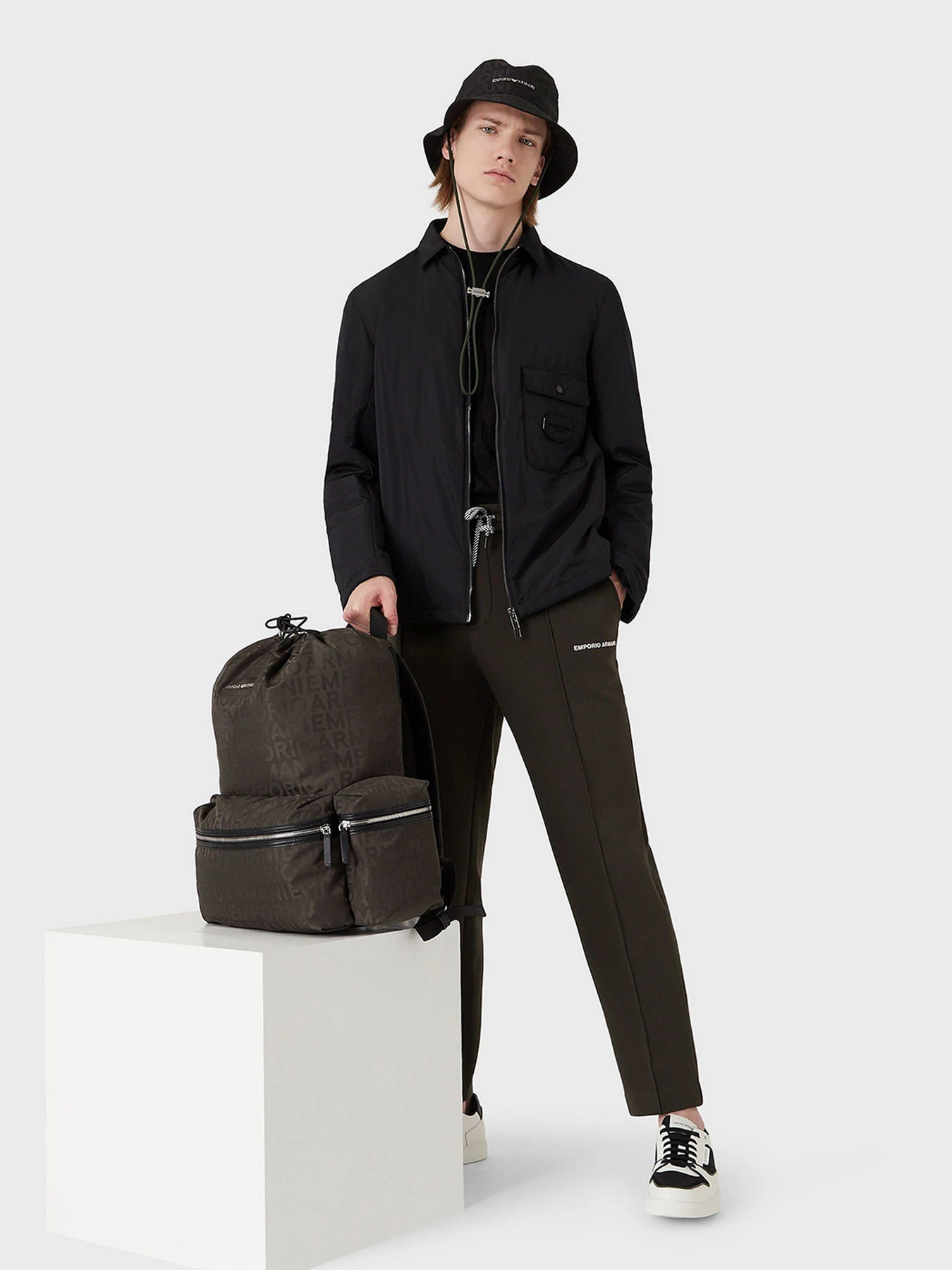 Футболки и поло Emporio Armani модель 6K1T66-1JGYZ-0999 Фото
