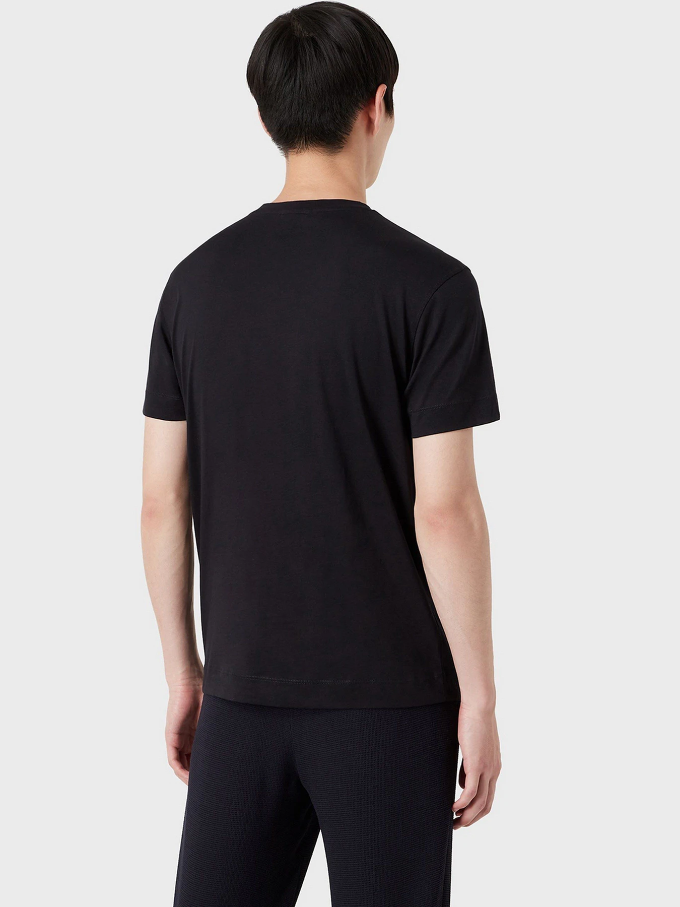 Футболки и поло Emporio Armani модель 6K1TA5-1JPZZ-09D5 Футболки и поло Emporio Armani модель 6K1TA5-1JPZZ-09D5 Фото
