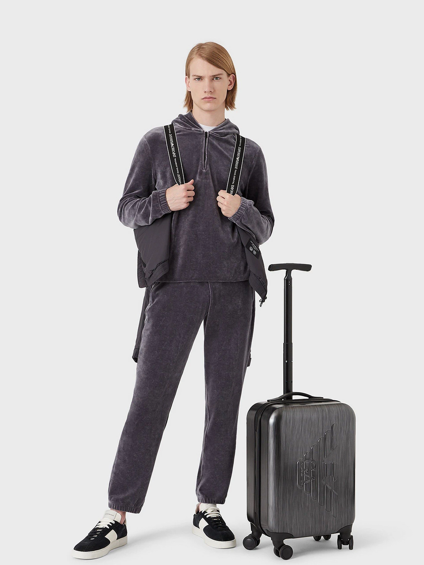 Футболки и поло Emporio Armani модель 6K1TS2-1JUVZ-0100 Футболки и поло Emporio Armani модель 6K1TS2-1JUVZ-0100 Фото