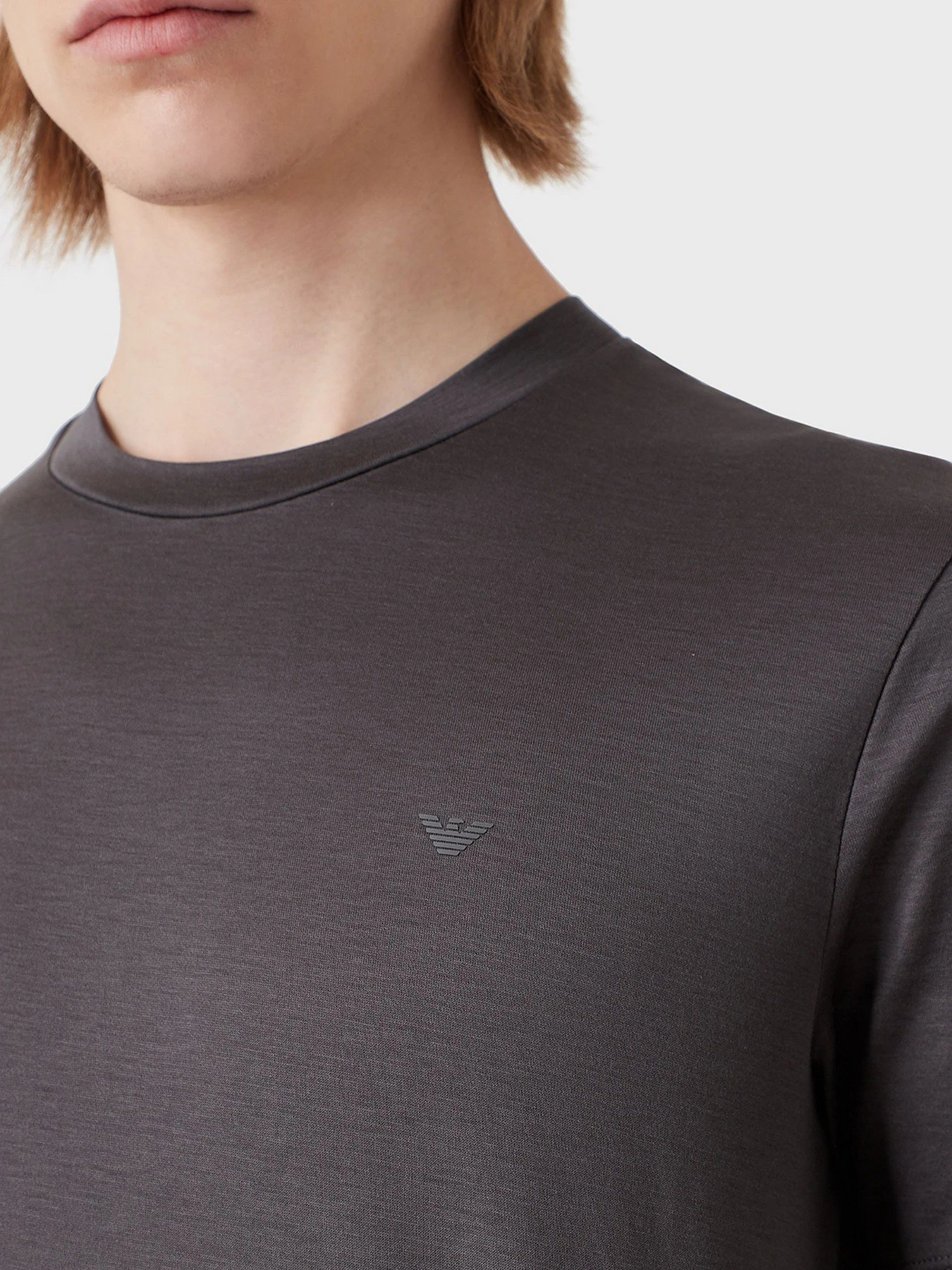 Футболки и поло Emporio Armani модель 6K1TS2-1JUVZ-0633 Футболки и поло Emporio Armani модель 6K1TS2-1JUVZ-0633 Фото