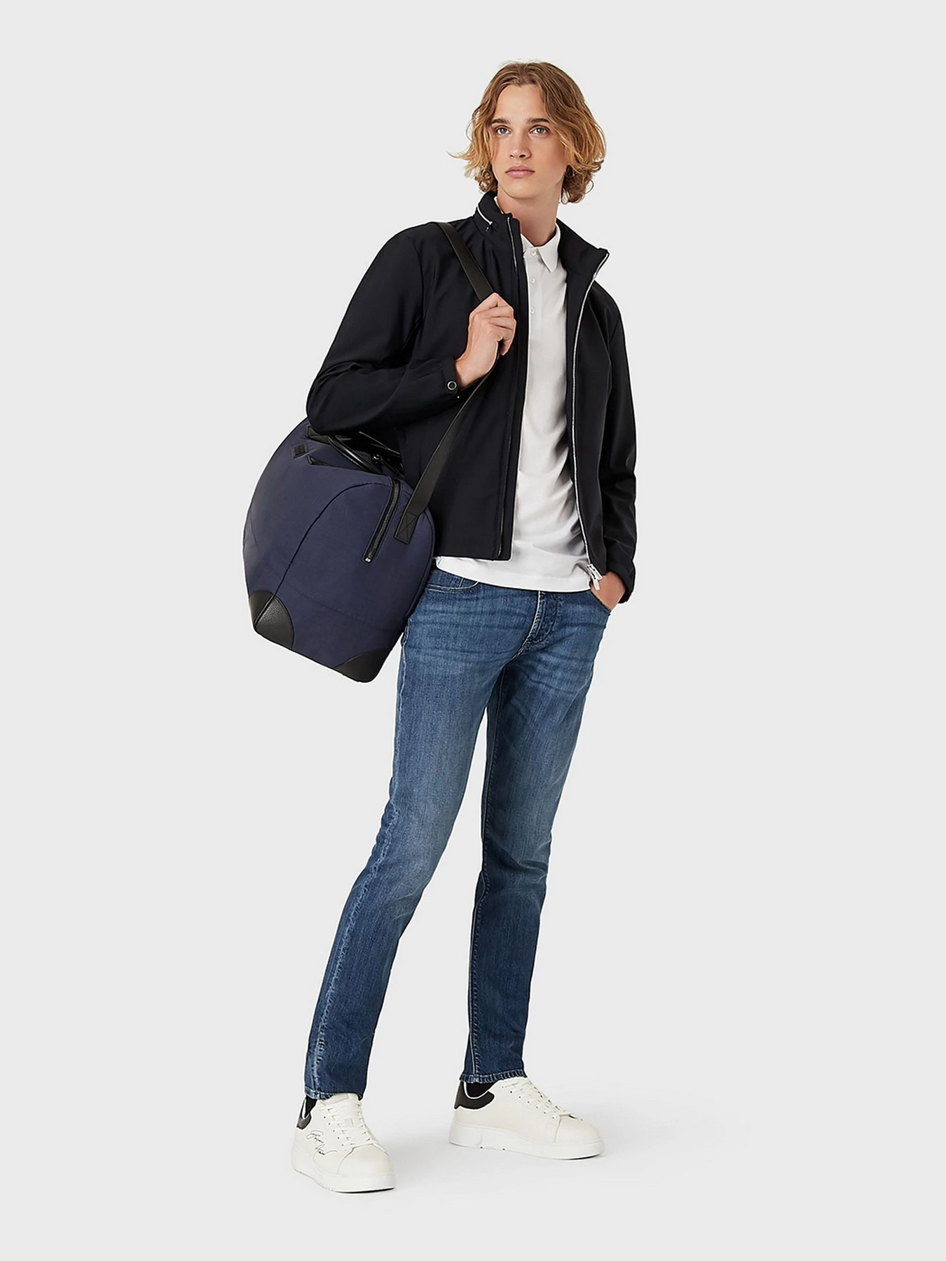 Куртки та дублянки Emporio Armani модель 8N1BD2-1NZAZ-0920 Куртки та дублянки Emporio Armani модель 8N1BD2-1NZAZ-0920 Фото