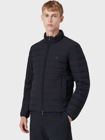 Куртки и дубленки Emporio Armani модель 8N1BQ2-1NLRZ-0920 Фото