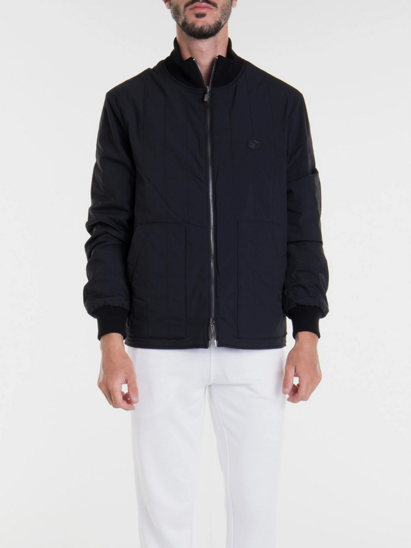 Куртки та дублянки Emporio Armani модель 8N1BQ4-1NZDZ-0999 Куртки та дублянки Emporio Armani модель 8N1BQ4-1NZDZ-0999 Фото