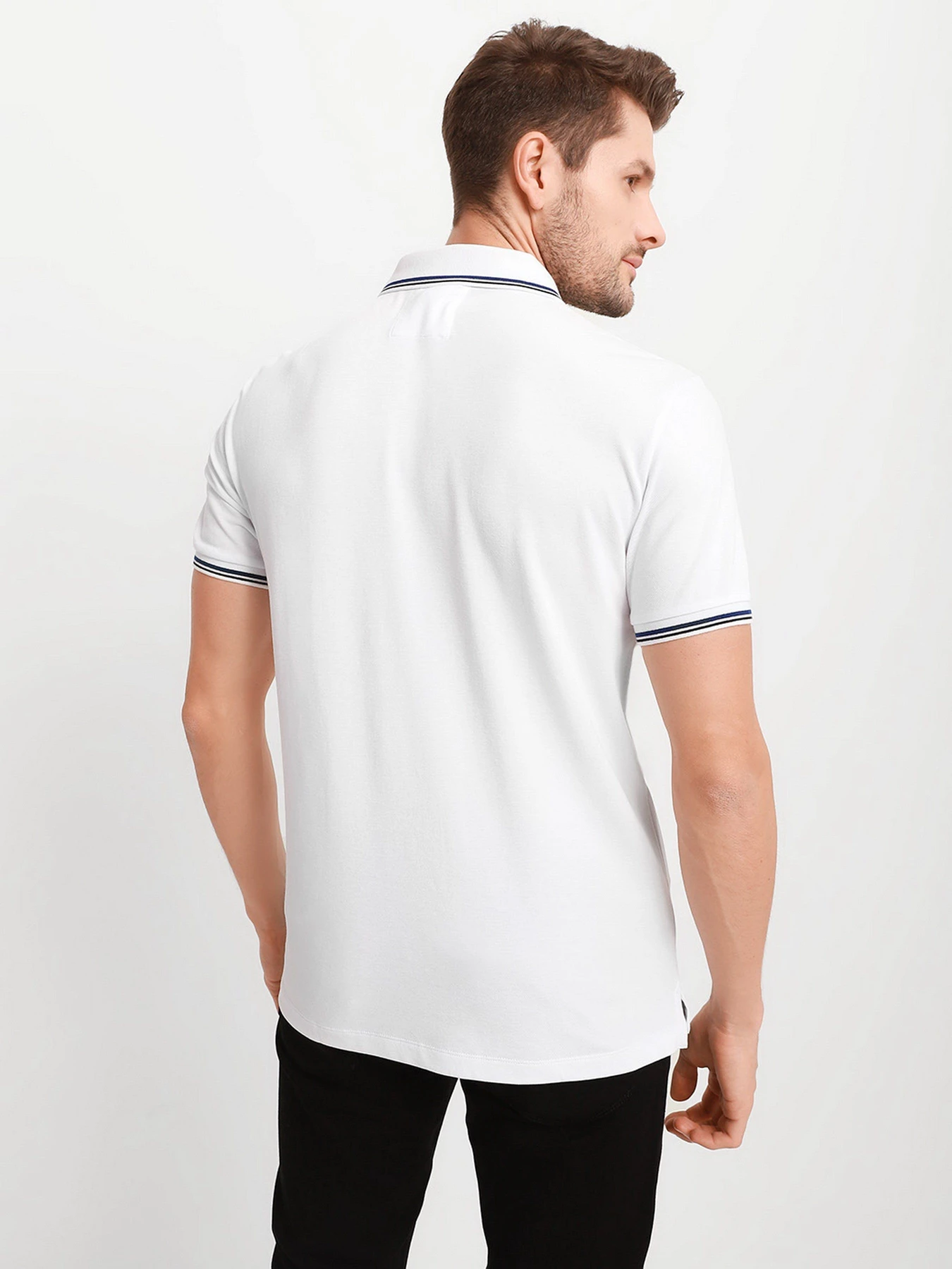 Футболки и поло Emporio Armani модель 8N1FB3-1JPTZ-0100 Фото