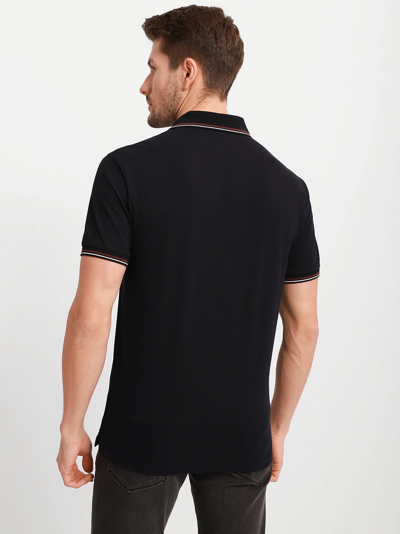 Футболки и поло Emporio Armani модель 8N1FB3-1JPTZ-0920 Фото