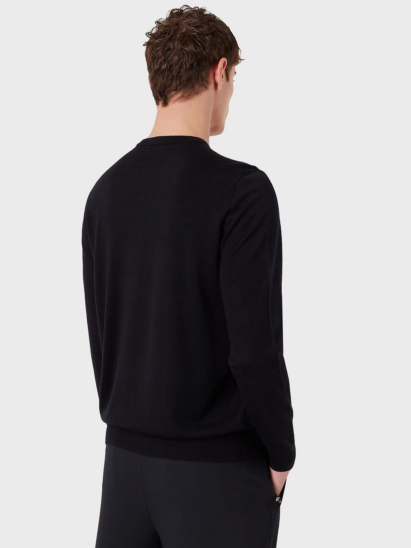 Свитры и кардиганы Emporio Armani модель 8N1MUV-1MJWZ-0920 Свитры и кардиганы Emporio Armani модель 8N1MUV-1MJWZ-0920 Фото