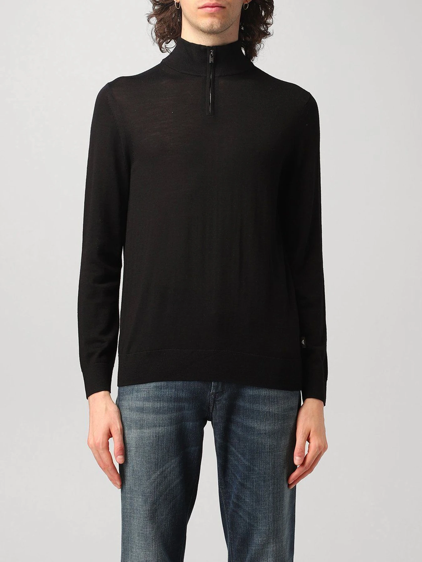 Свитры и кардиганы Emporio Armani модель 8N1MUX-1MJXZ-0999 Свитры и кардиганы Emporio Armani модель 8N1MUX-1MJXZ-0999 Фото