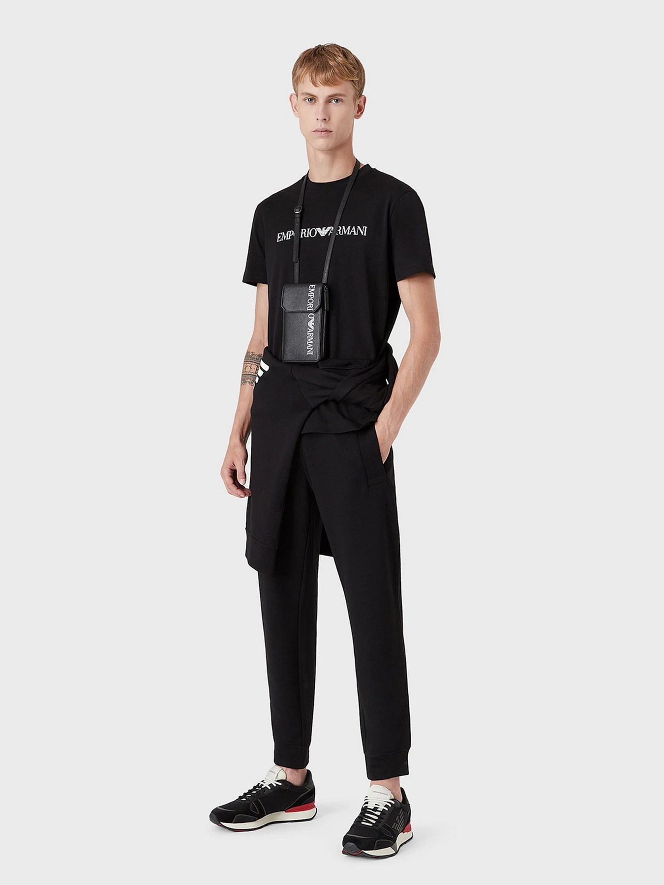 Футболки и поло Emporio Armani модель 8N1TN5-1JPZZ-0021 Футболки и поло Emporio Armani модель 8N1TN5-1JPZZ-0021 Фото